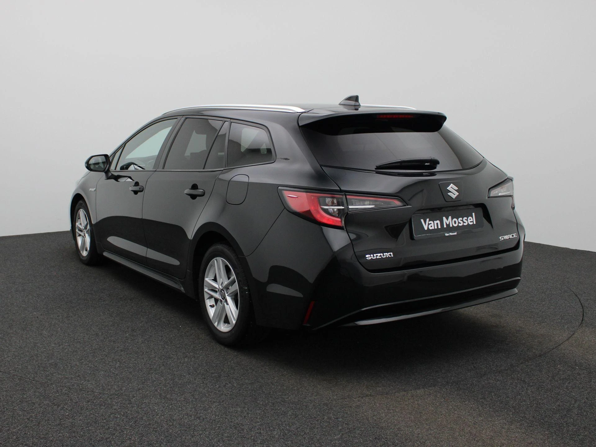 Suzuki-Swace-image-2