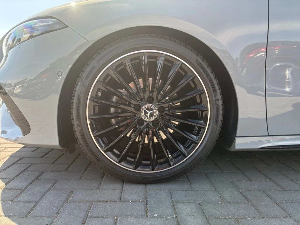 Mercedes-Benz-A-Klasse 200-image-18