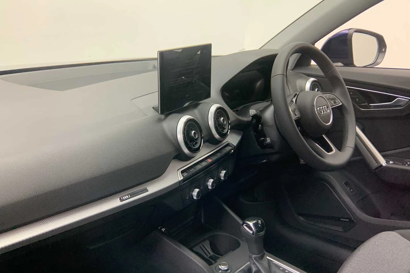 Audi-Q2-image-11