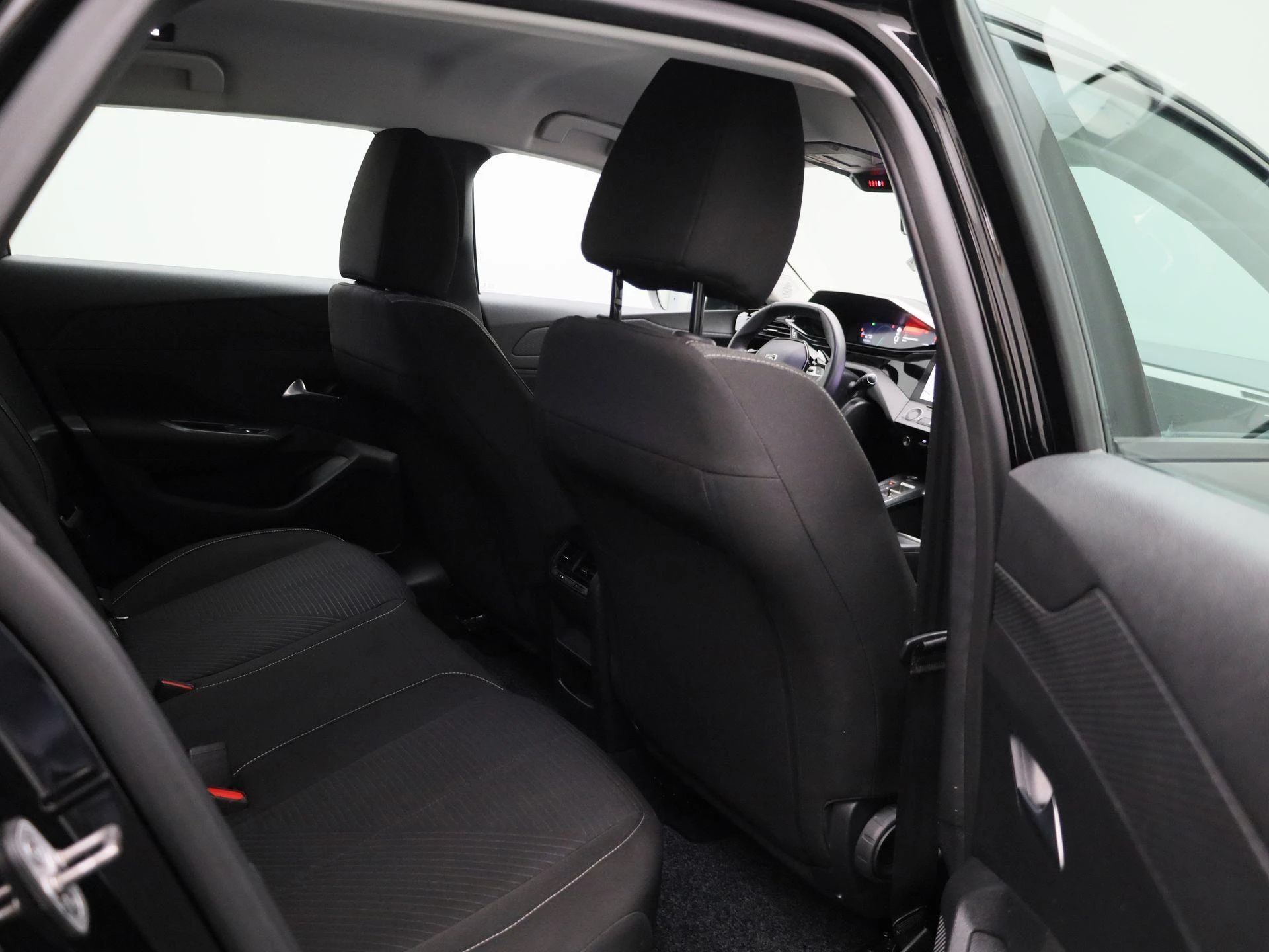 Peugeot-308-image-29