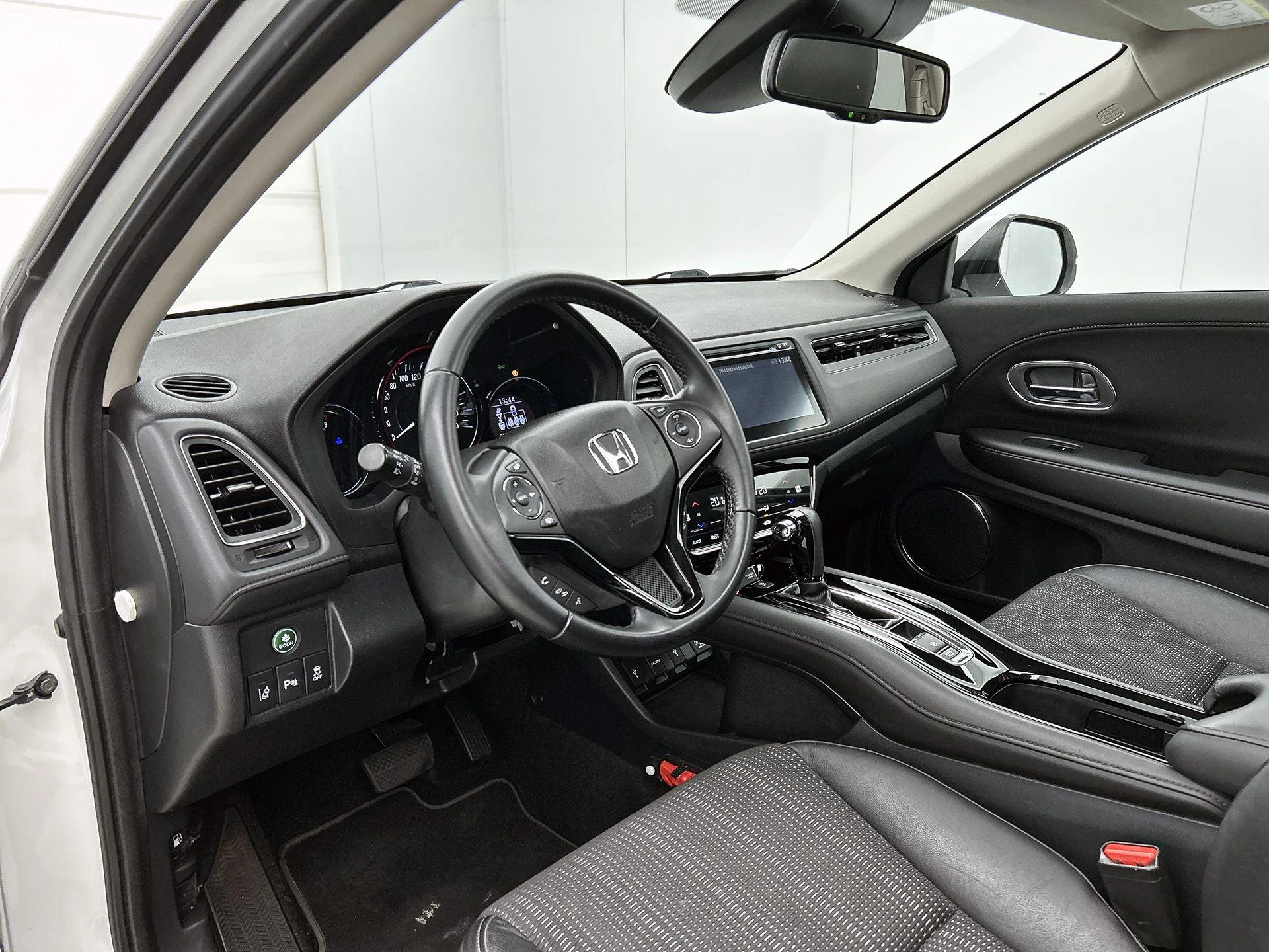 Honda-HR-V-image-16
