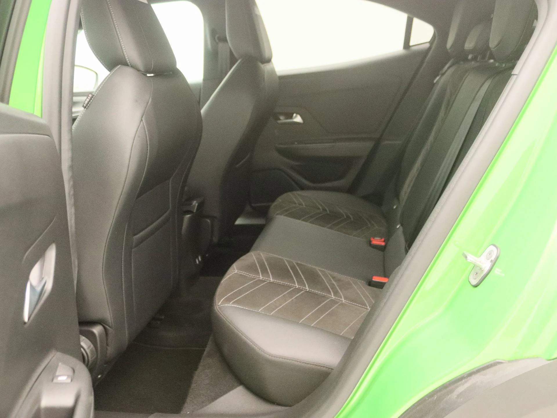 Opel-Mokka-e-image-12
