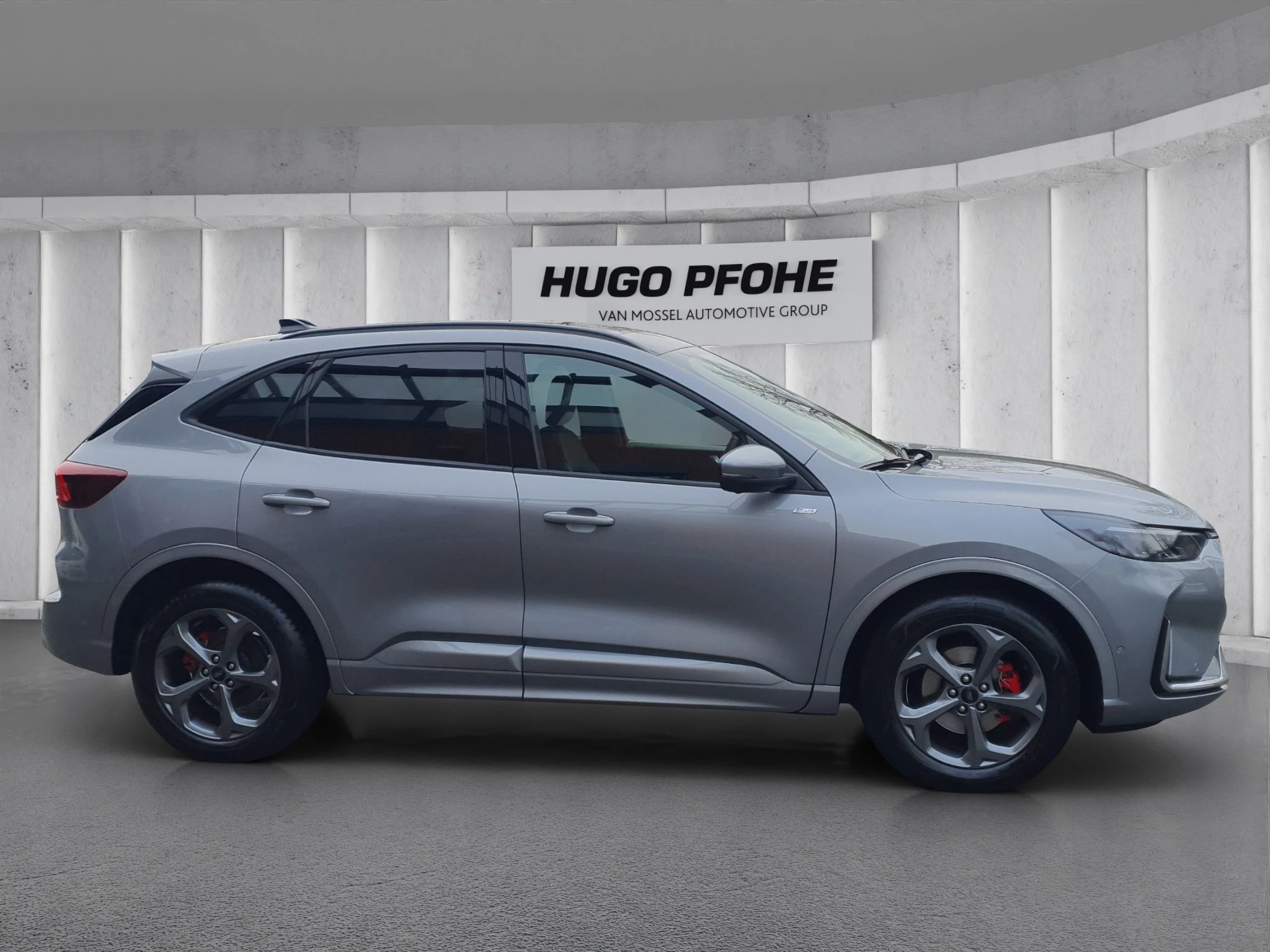 Ford Kuga ST-Line X*PANO*AHK*LED-MATRIX*360GRAD*ACC*NAVI*SOUND-SYS.