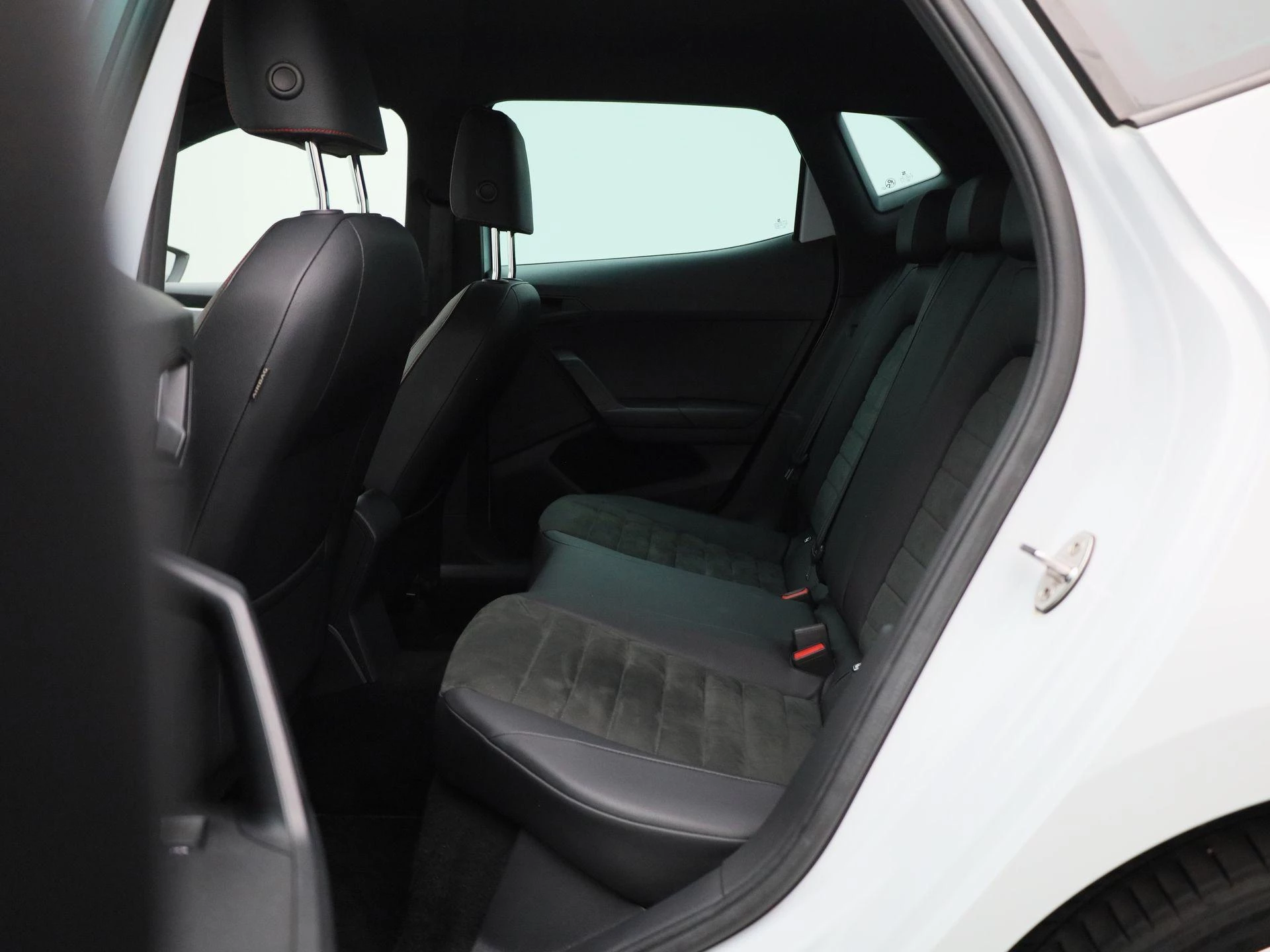 SEAT-Ibiza-image-11