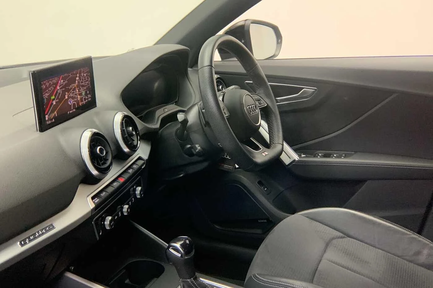 Audi-SQ2-image-1