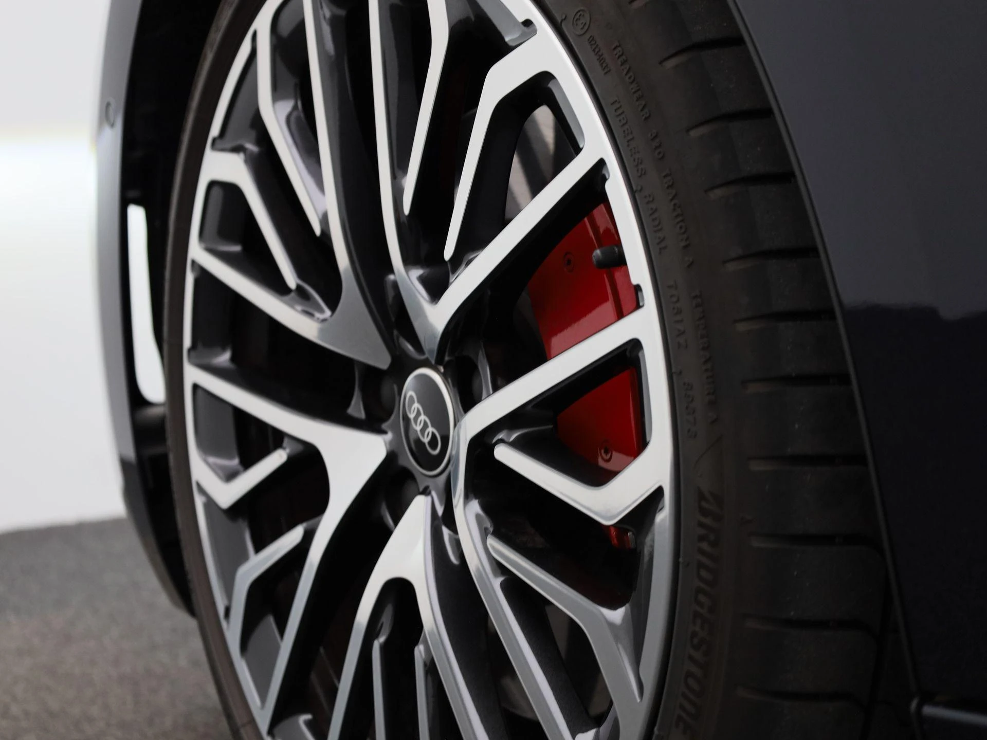 Audi A5 Avant 2.0 e-hybrid quattro S edition Competition