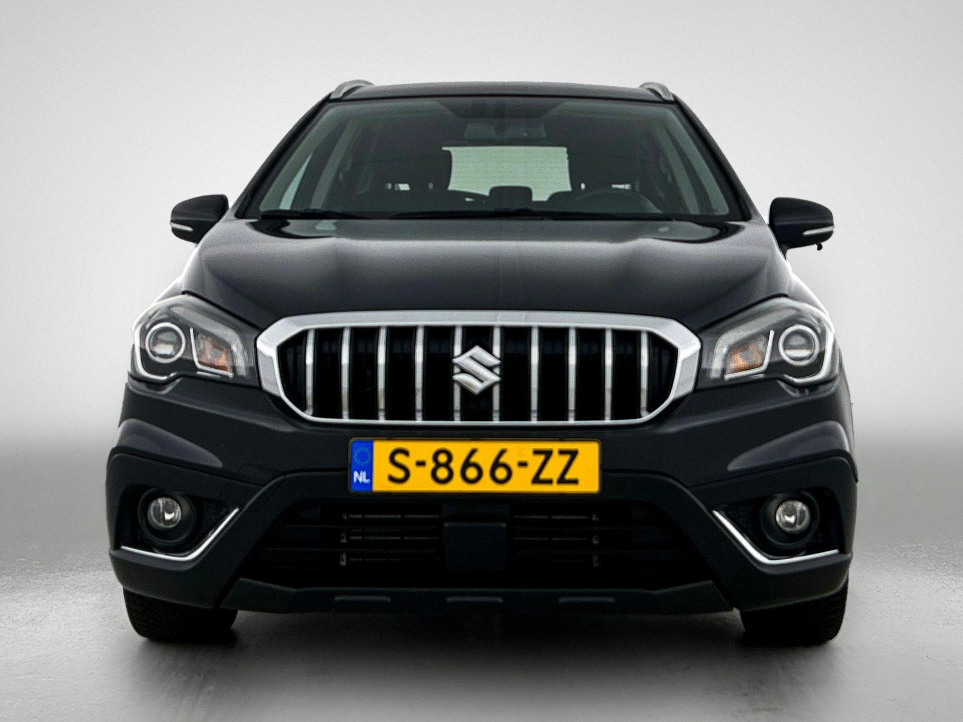 Suzuki-S-Cross-image-25