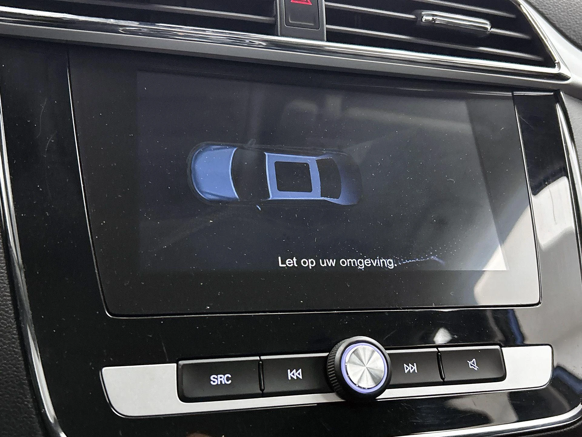 MG-ZS EV-image-12
