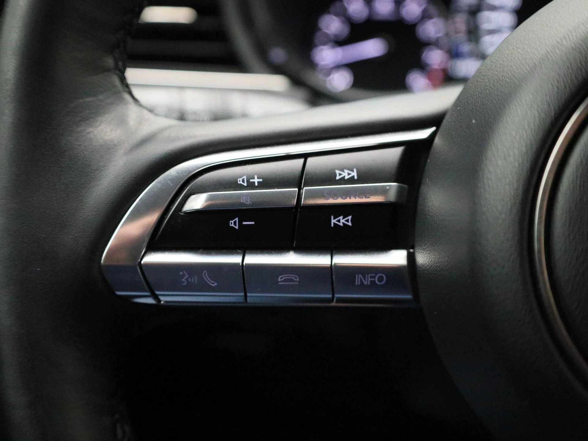 Mazda-CX-30-image-17