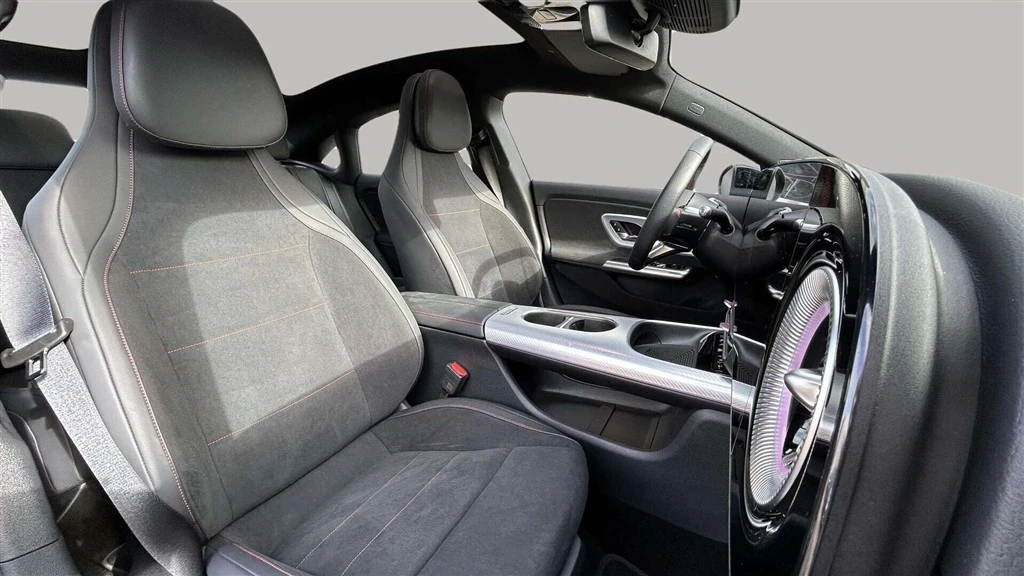 Mercedes-Benz-CLA-image-20