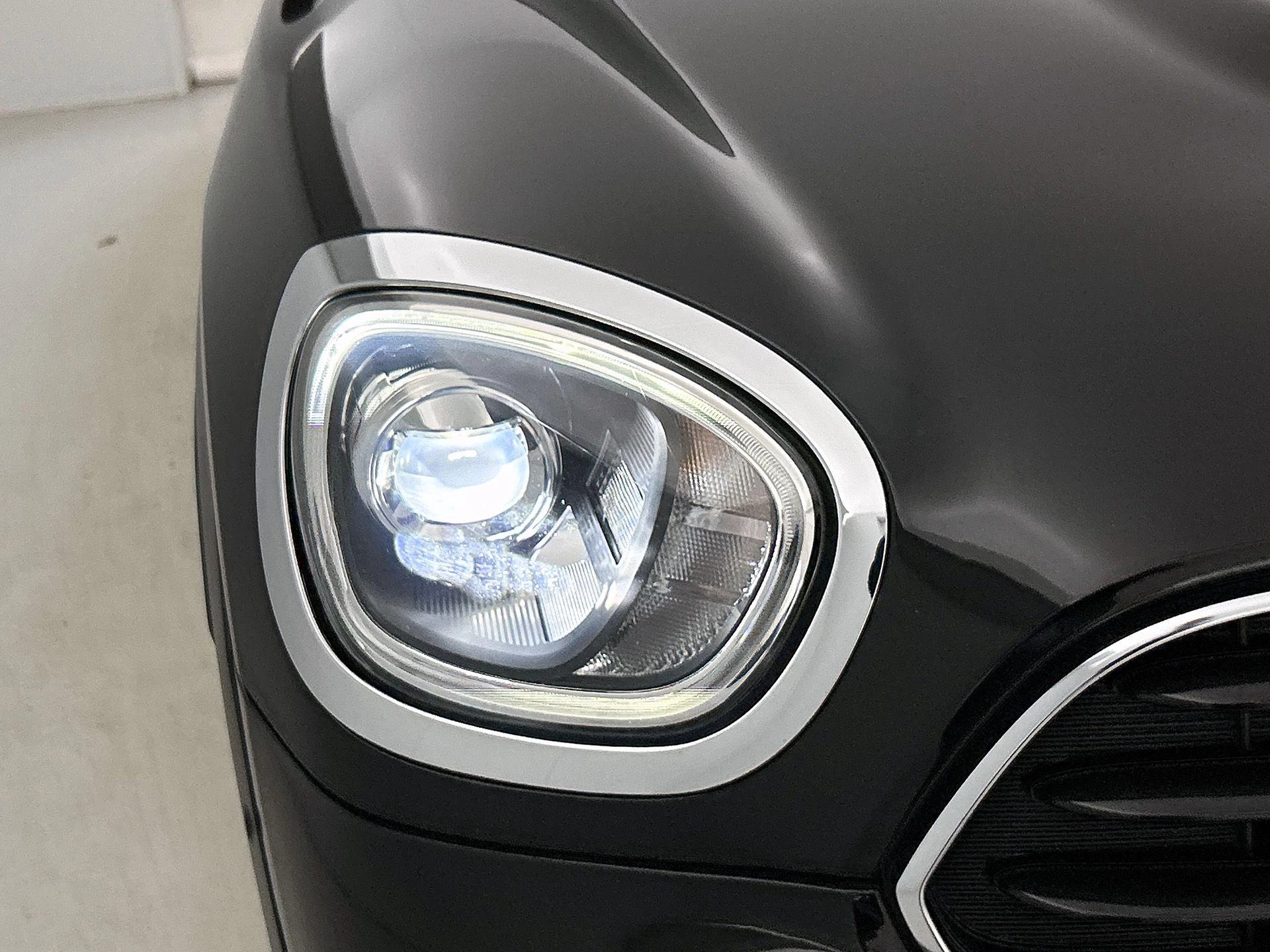 MINI-Countryman-image-12