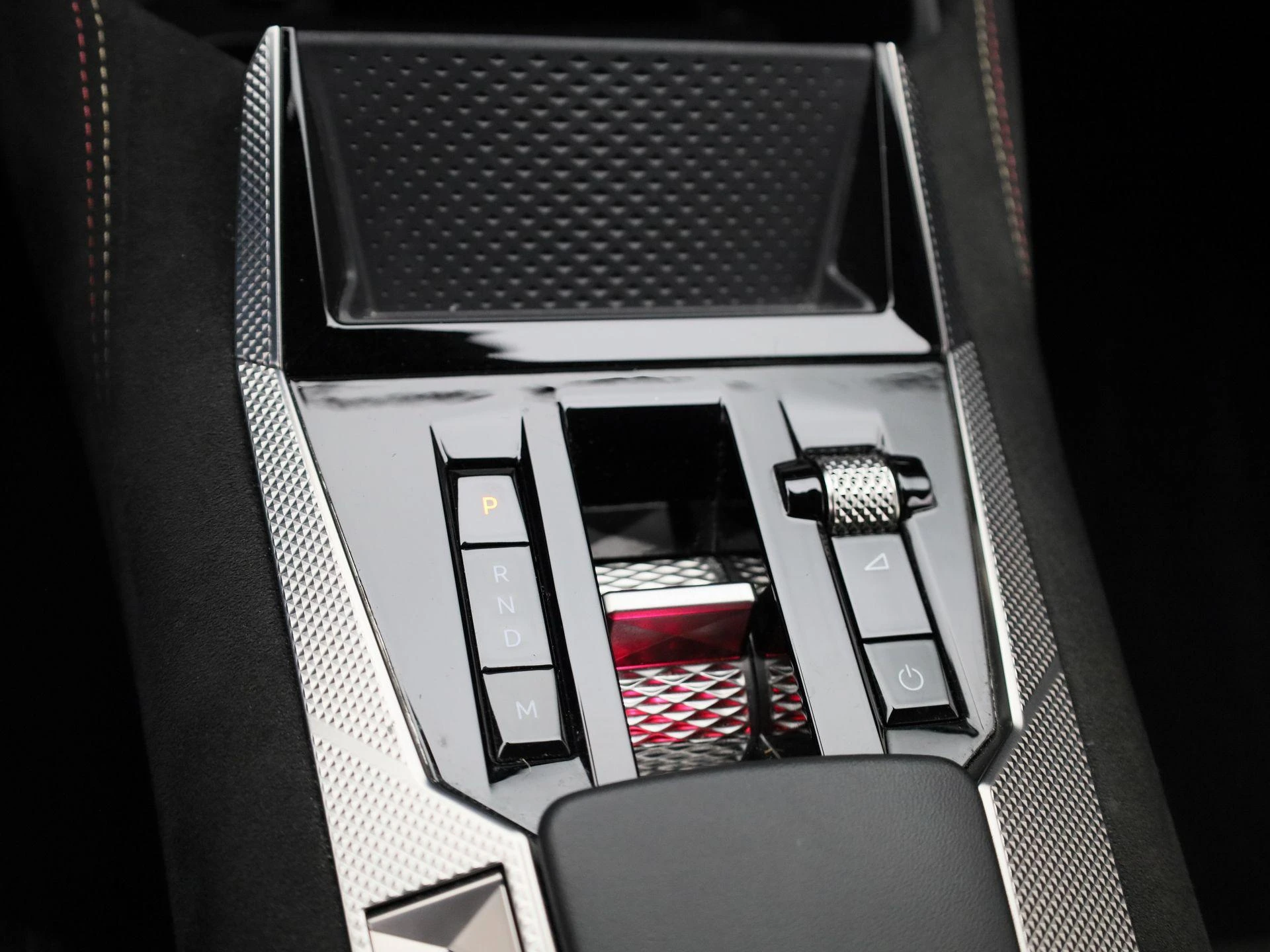DS DS 4 PureTech 130 Auto Performance Line