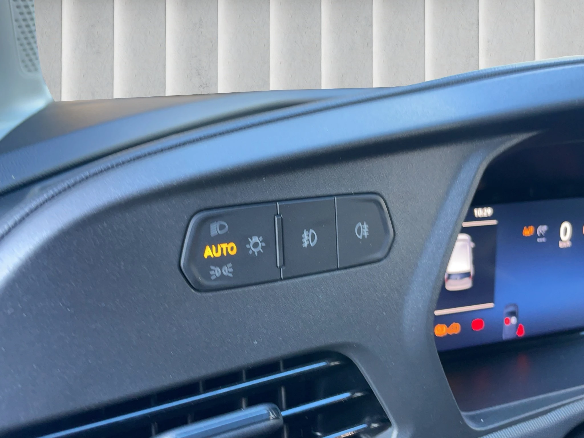 Ford-Transit Connect-image-11