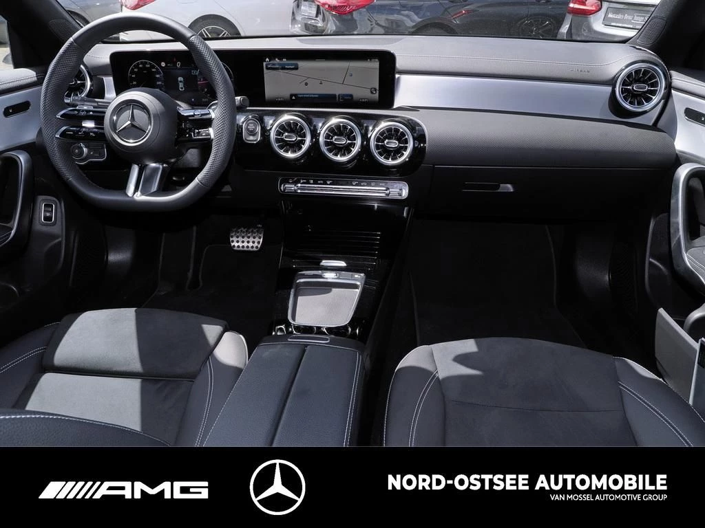 Mercedes-Benz CLA 200 d AMG COUPÉ ADV.+ MBUX NIGHT SHZ AMG Line