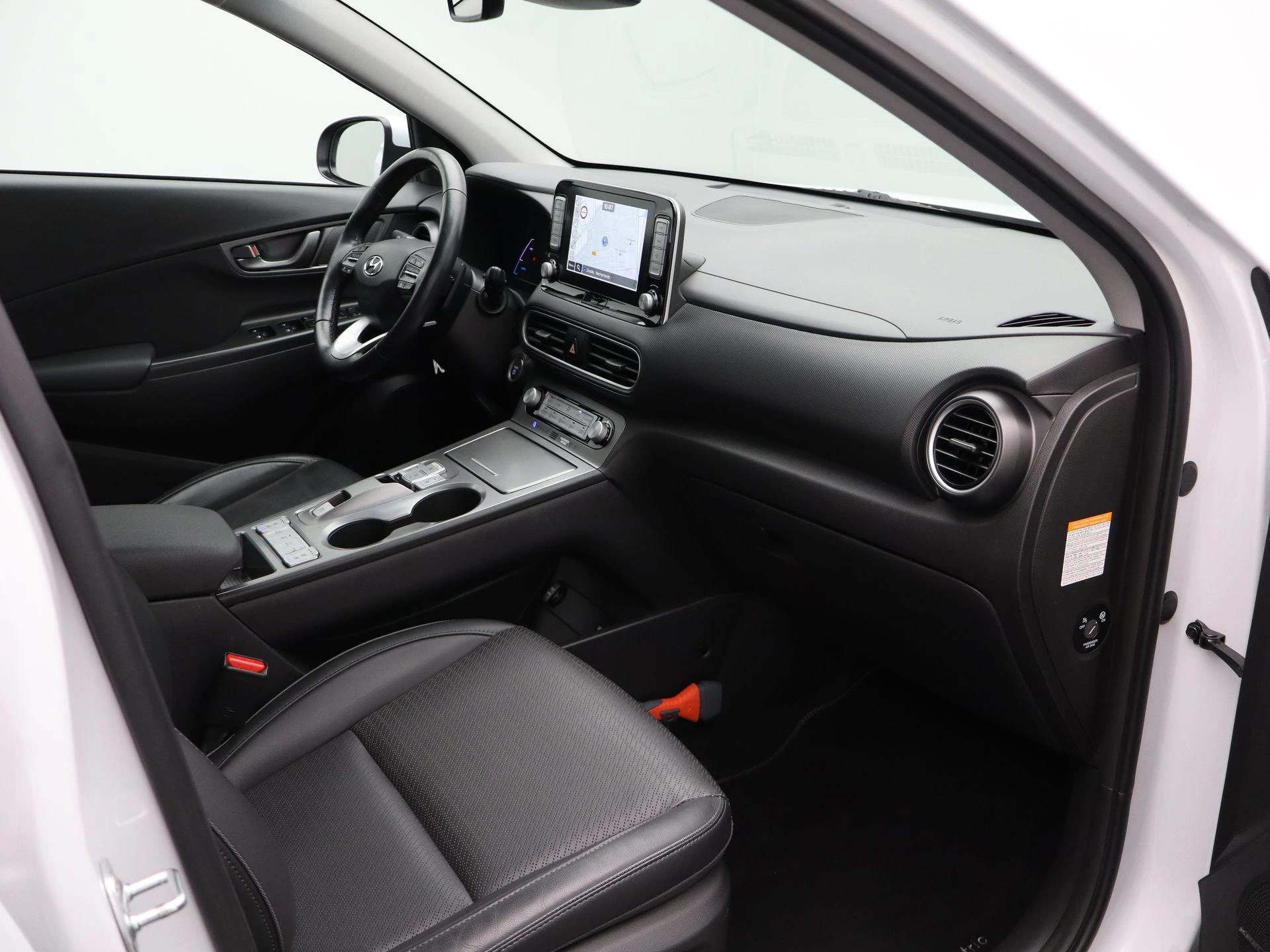 Hyundai-Kona-image-30