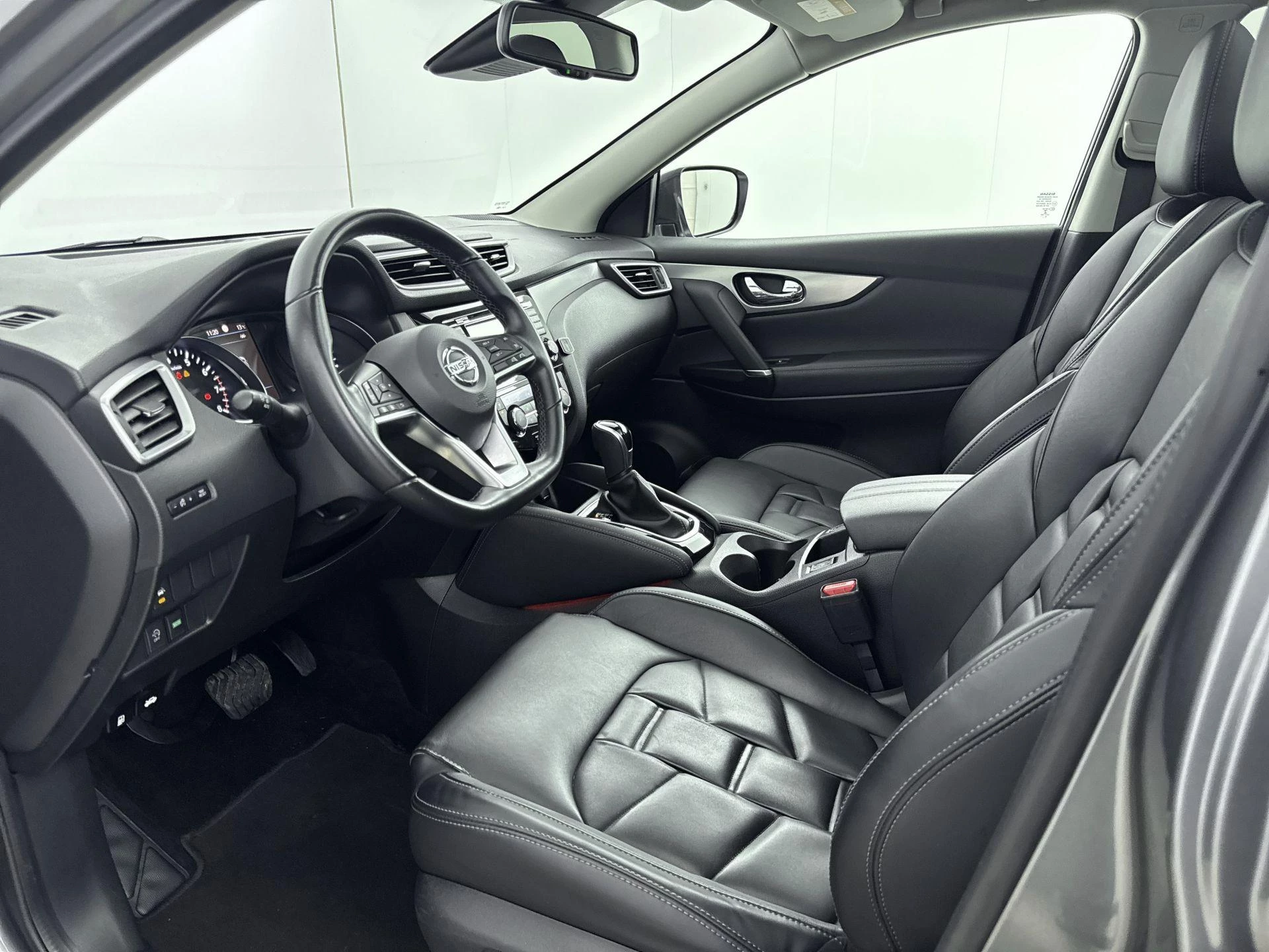 Nissan-QASHQAI-image-28