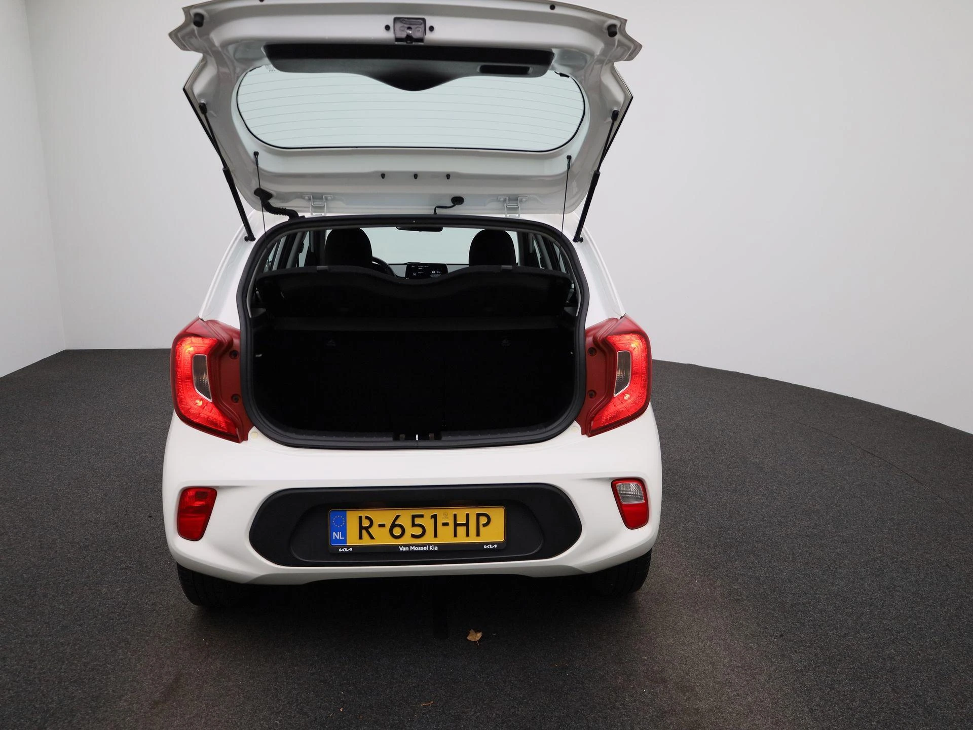 Kia-Picanto-image-11