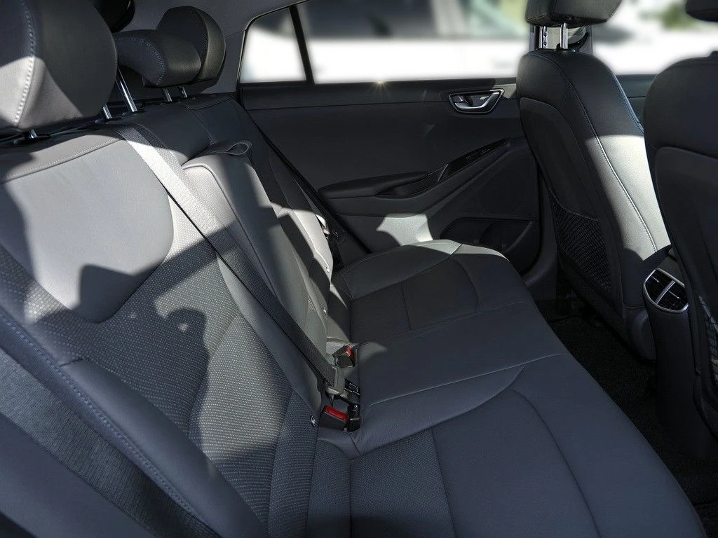 Hyundai-IONIQ-image-13
