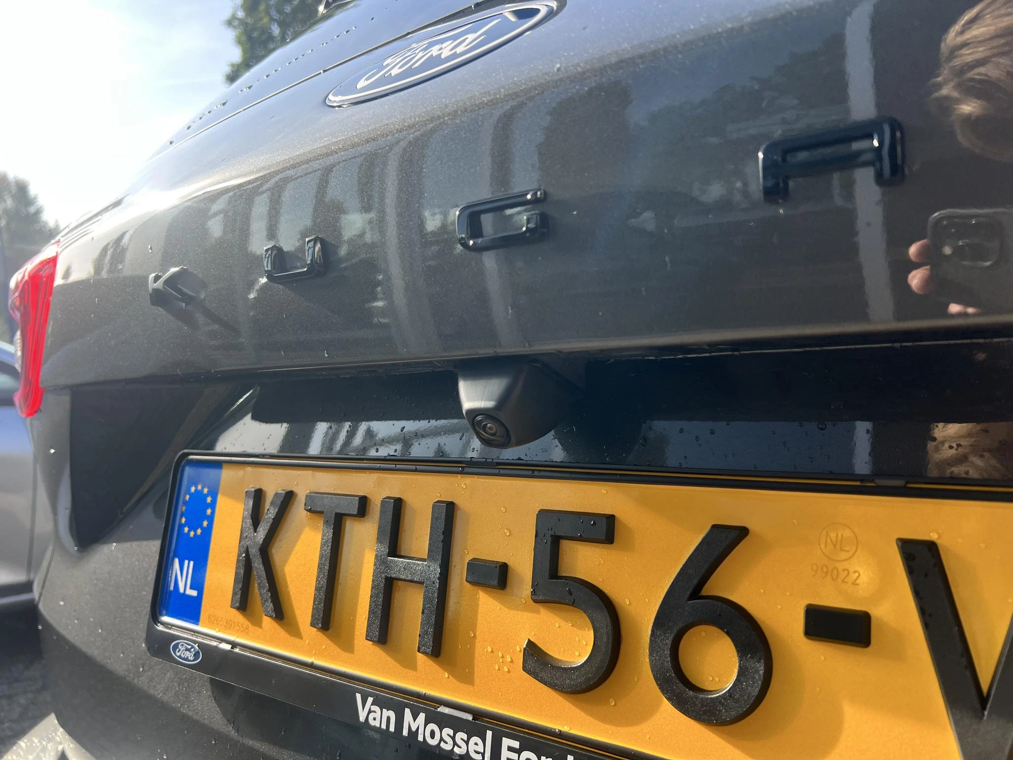 Ford-Kuga-image-8