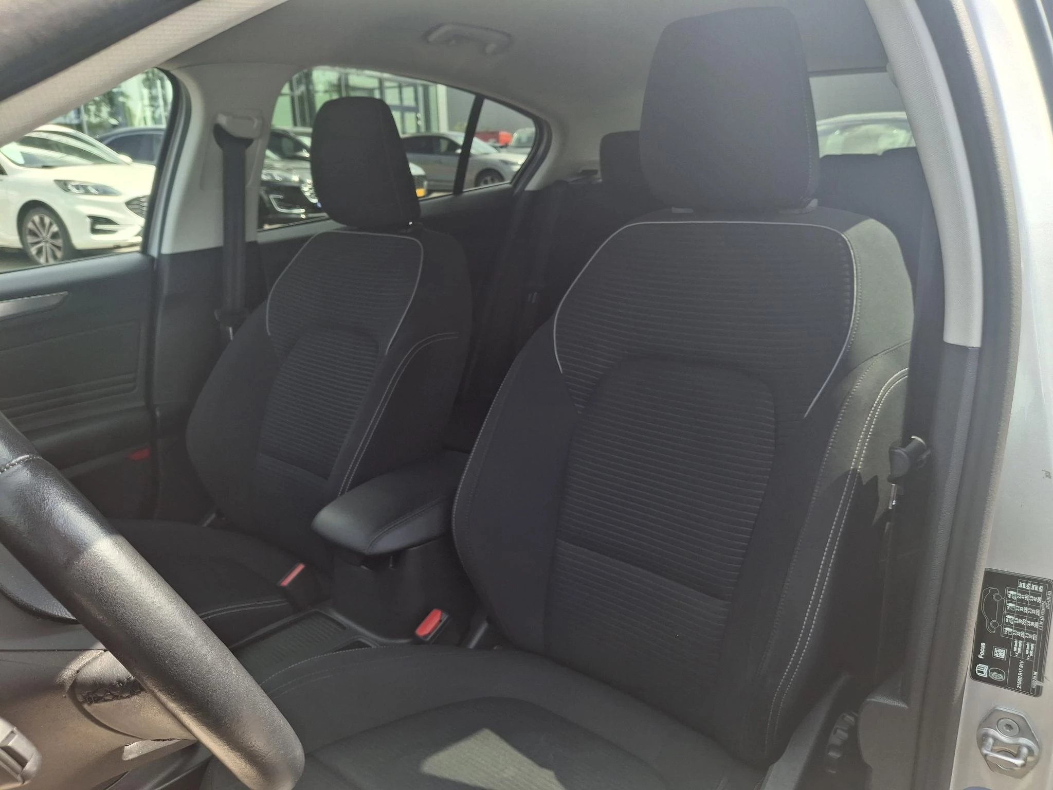 Ford-Focus-image-11