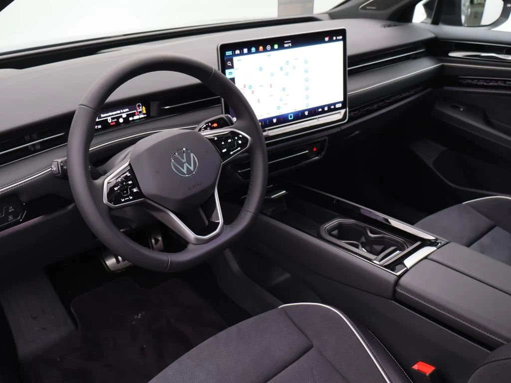 Volkswagen ID.7 Tourer Pro Business Premium 77 kWh 286PK * DEMO *