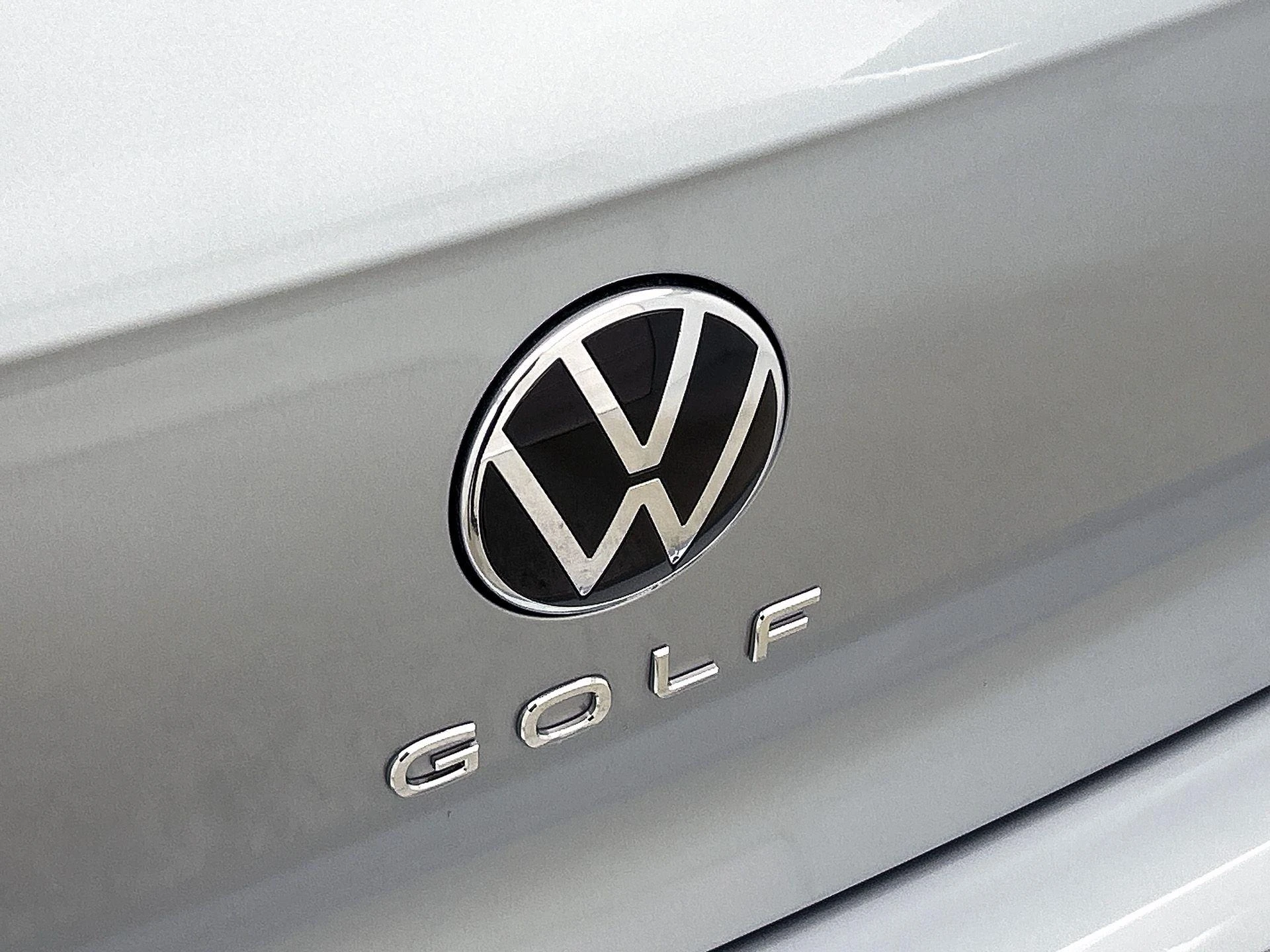Volkswagen Golf - 29