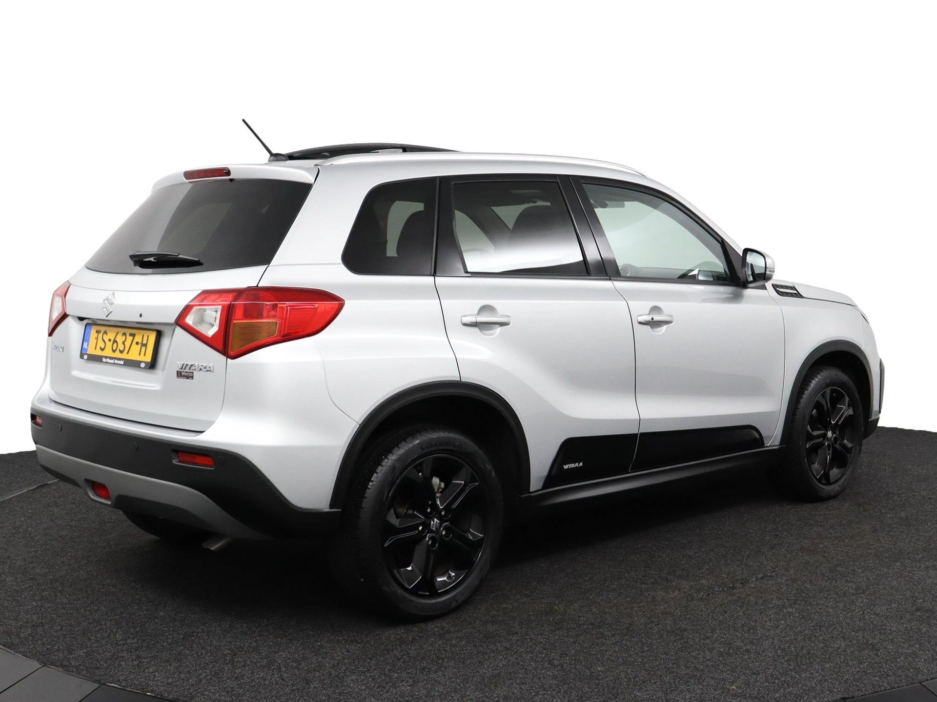 Suzuki-Vitara-image-1