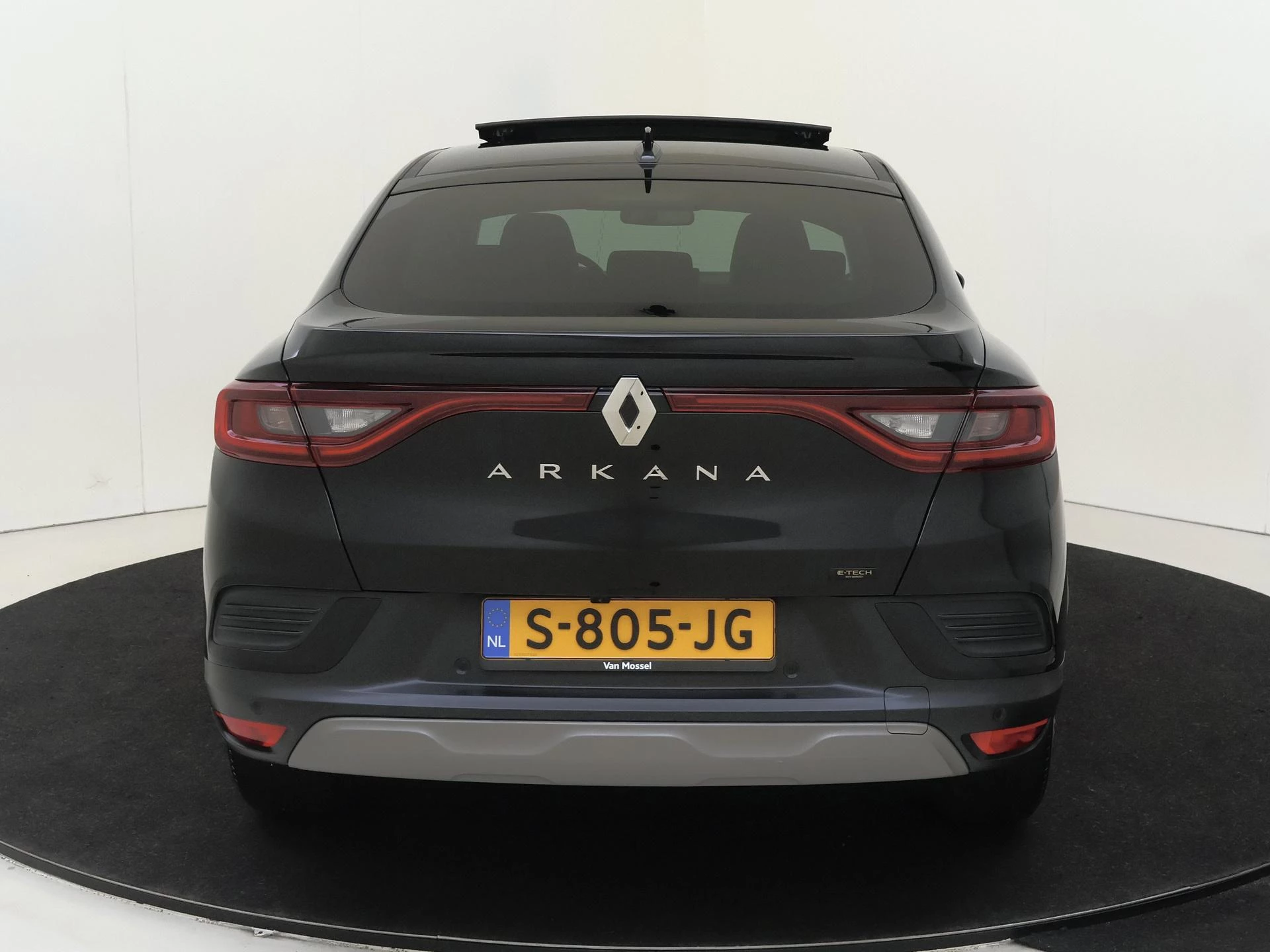Renault-Arkana-image-6