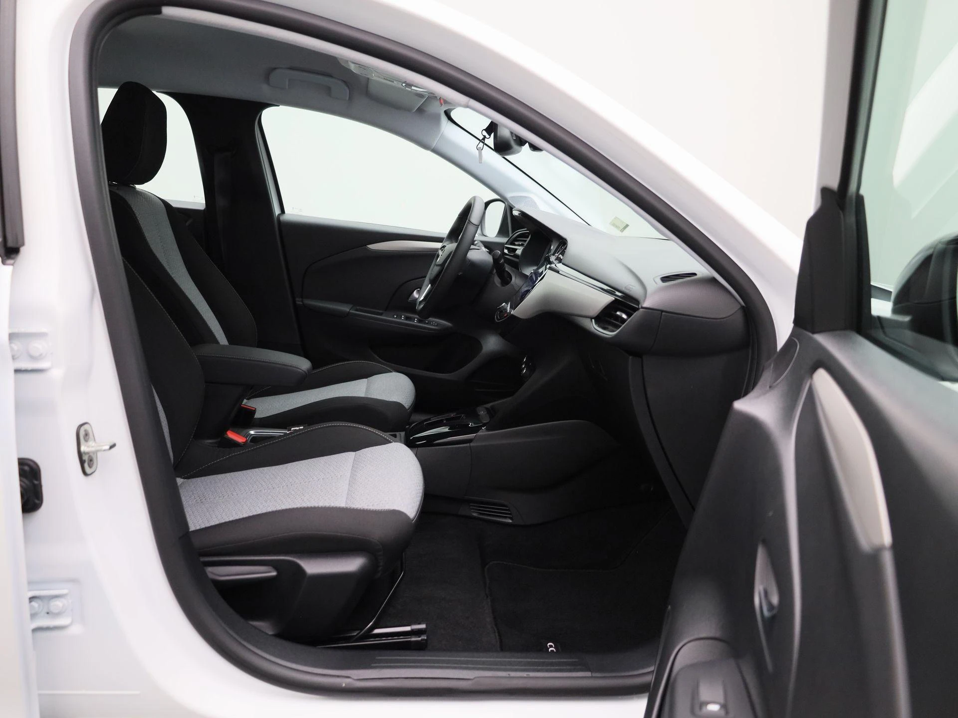 Opel-Corsa-image-33