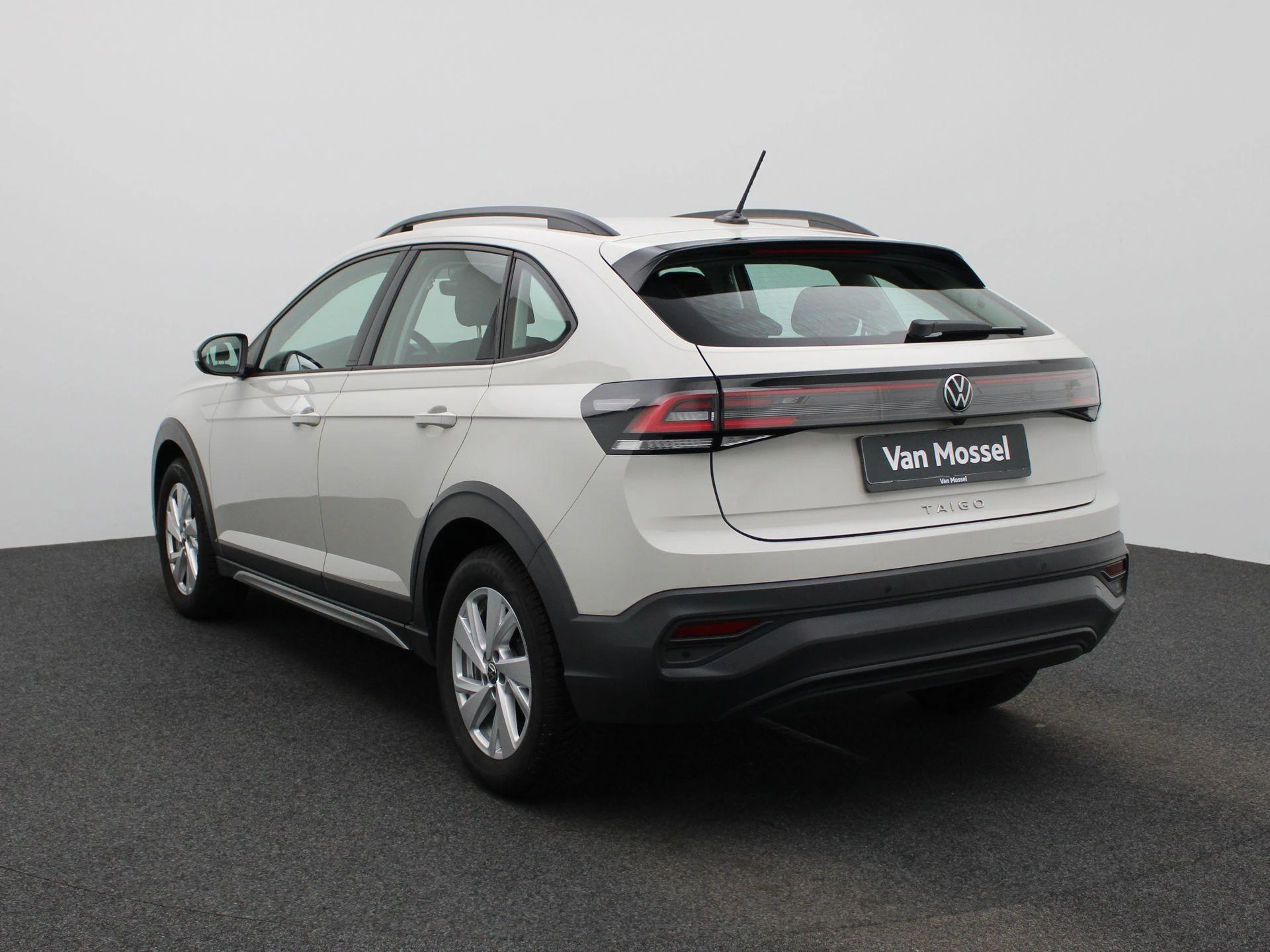 Volkswagen-Taigo-image-1