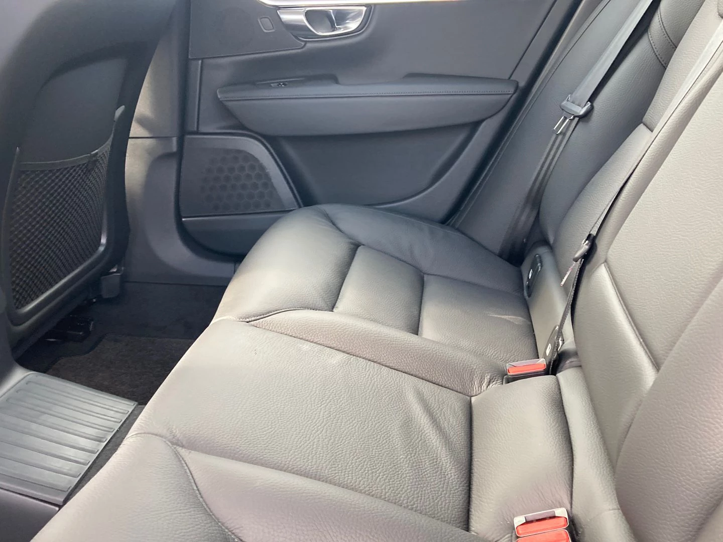 Volvo-V90-image-6