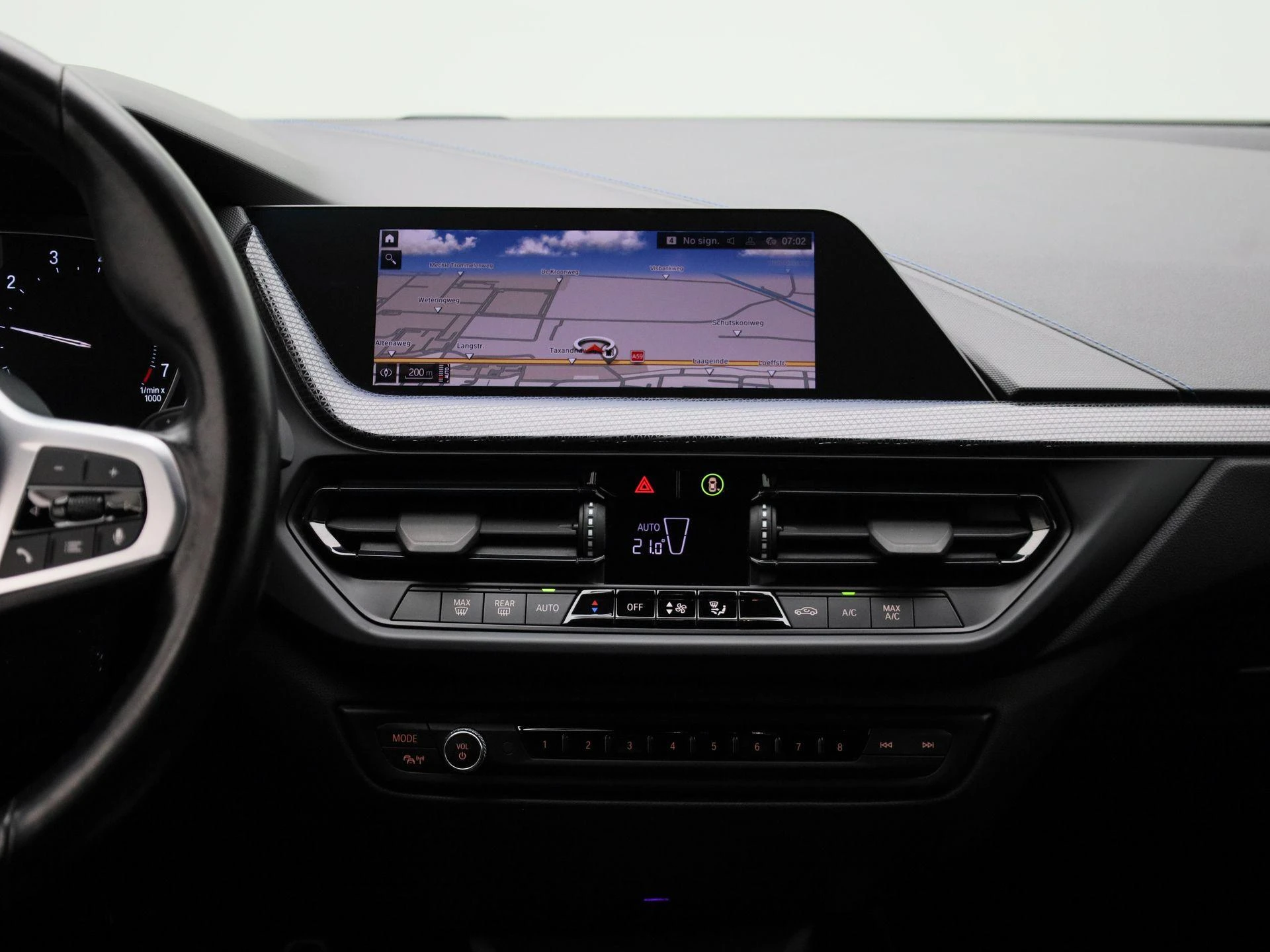 BMW-1 Reeks-image-8