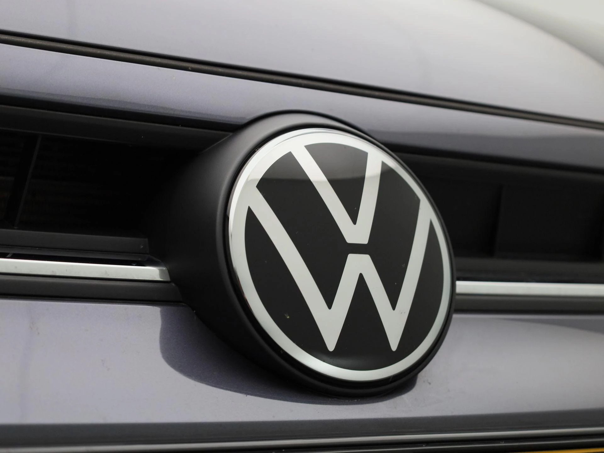 Volkswagen-Polo-image-36