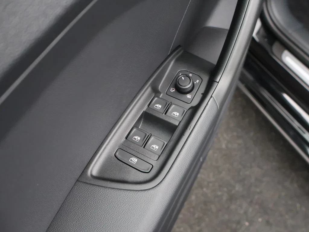 Audi-A1 Sportback-image-19