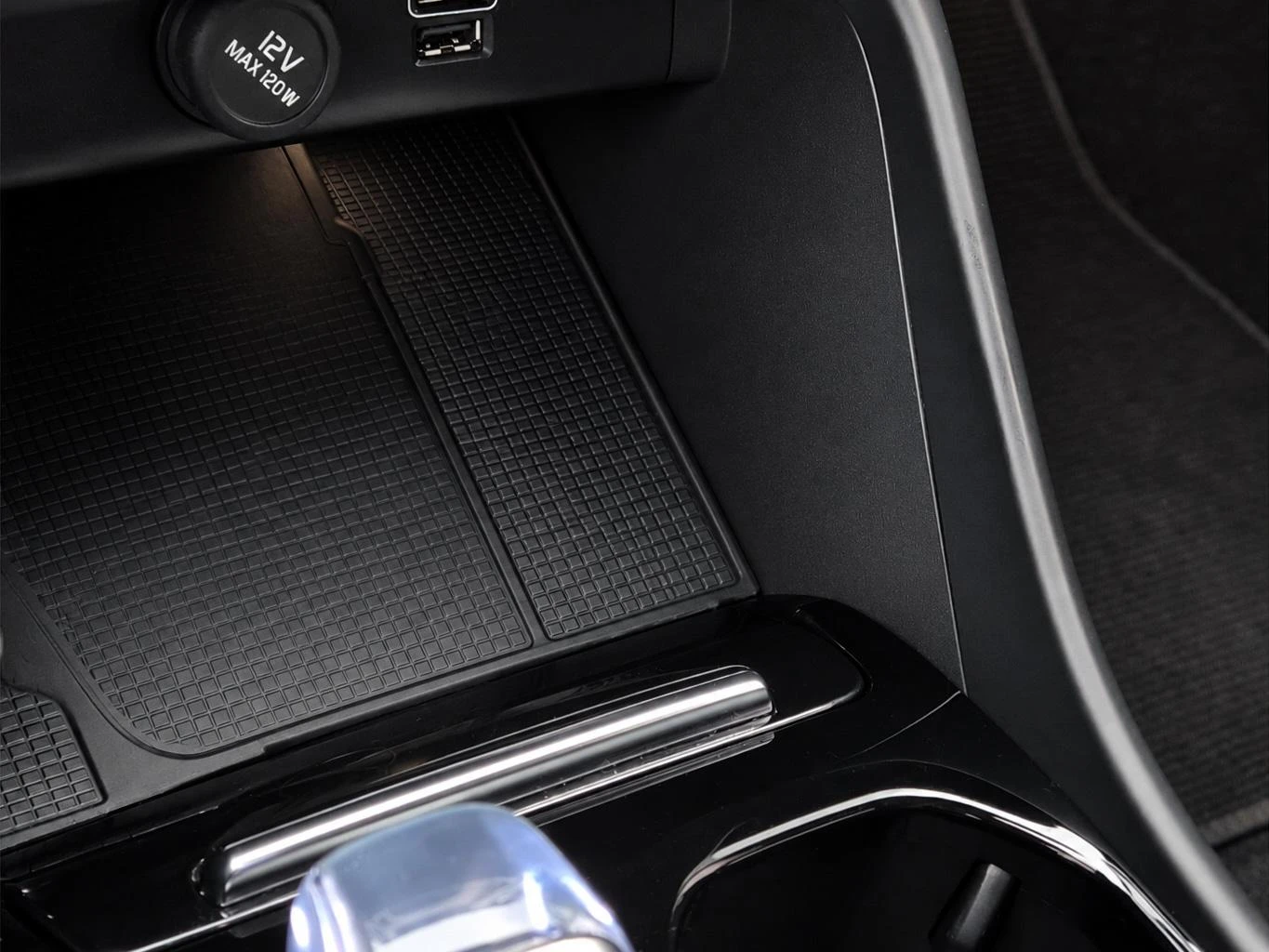 Volvo-XC40-image-17