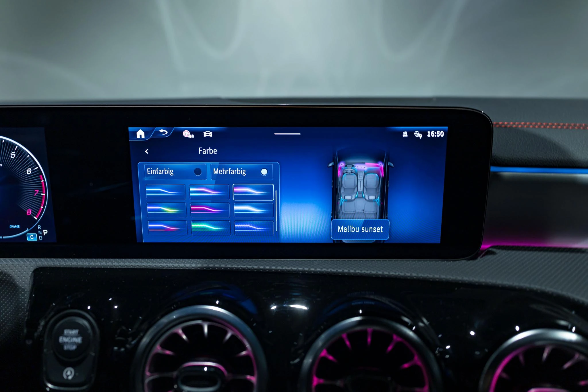 Mercedes-Benz-CLA-image-13