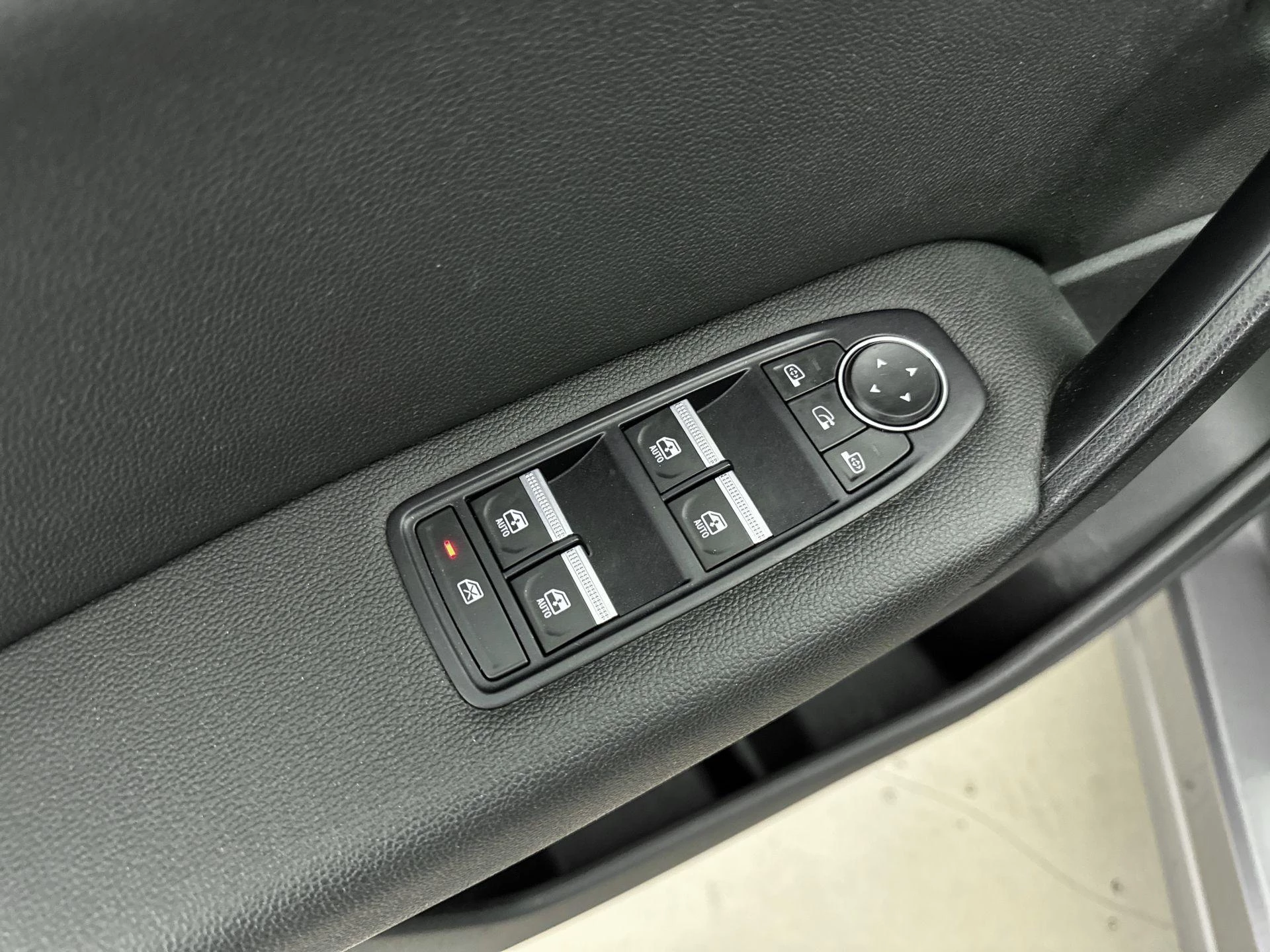 Renault-Captur-image-14