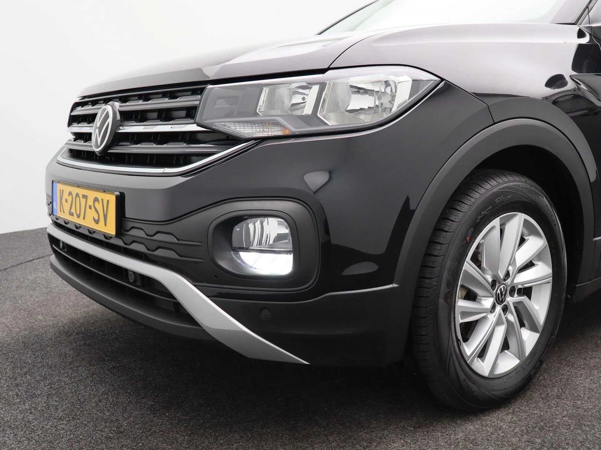 Volkswagen-T-Cross-image-32