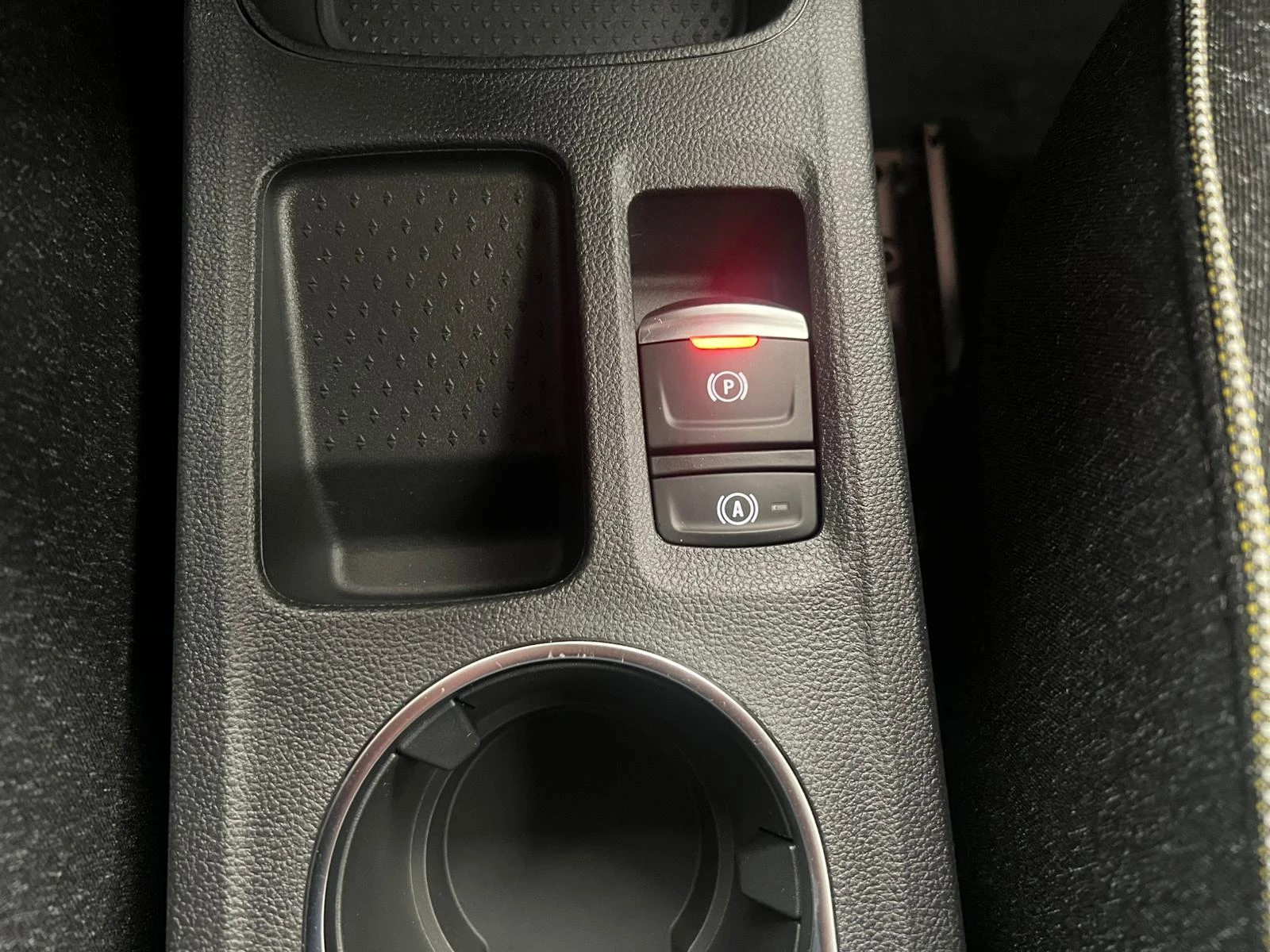 Renault-Captur-image-18