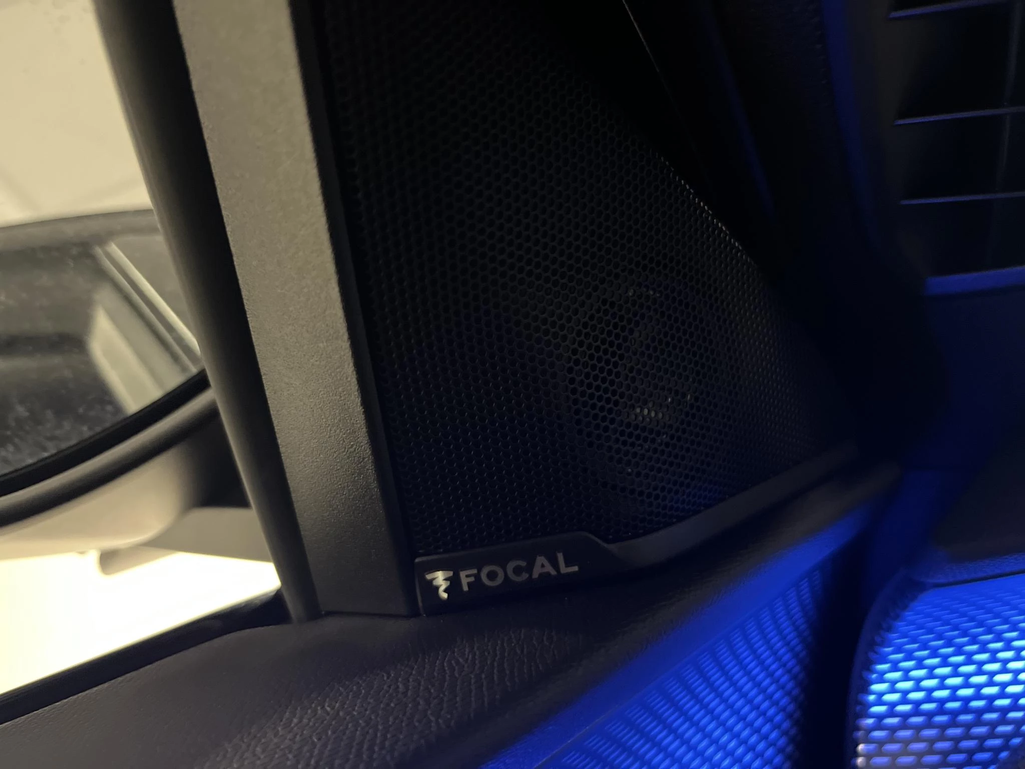 Peugeot-e-3008-image-20
