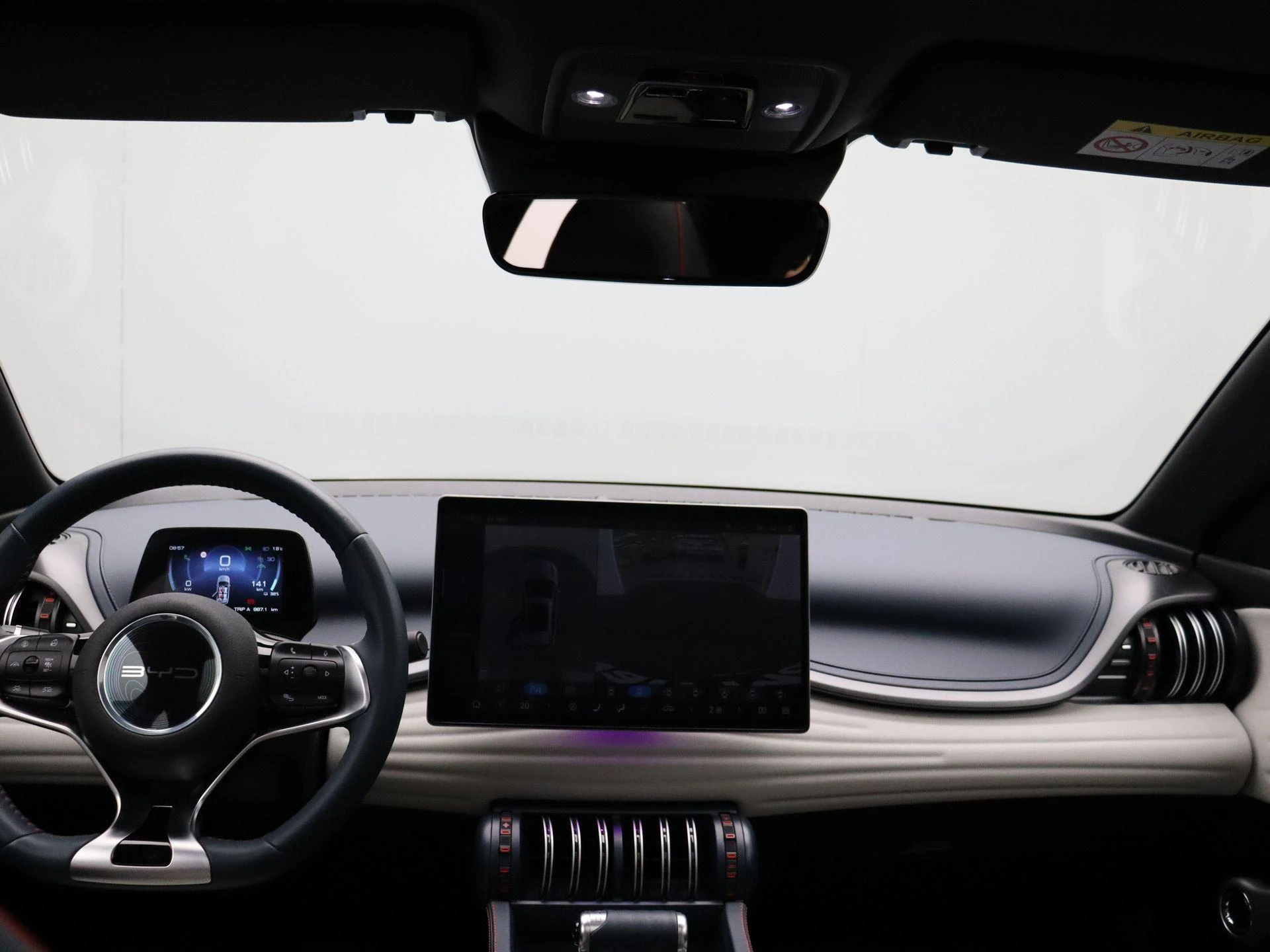 BYD-ATTO 3-image-24