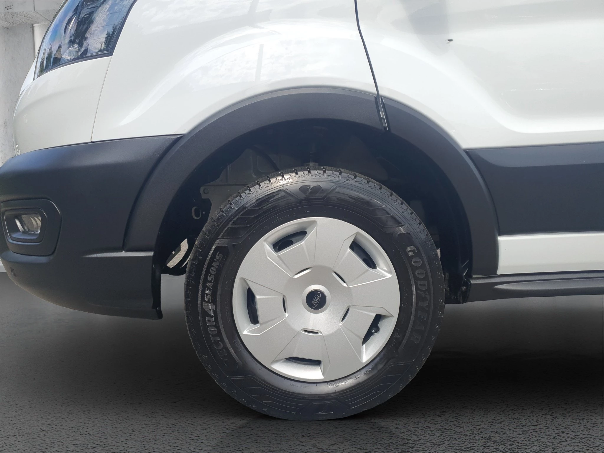 Ford-Transit-image-8