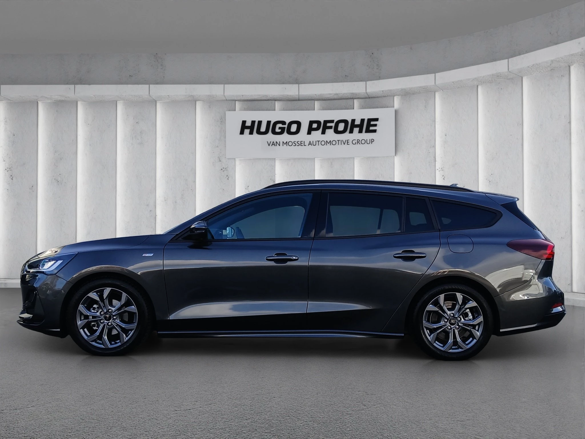 Ford Focus ST-Line X Turnier Aut.*AHK*ACC*HUD*KAM*NAVI*WINTER-PKT.