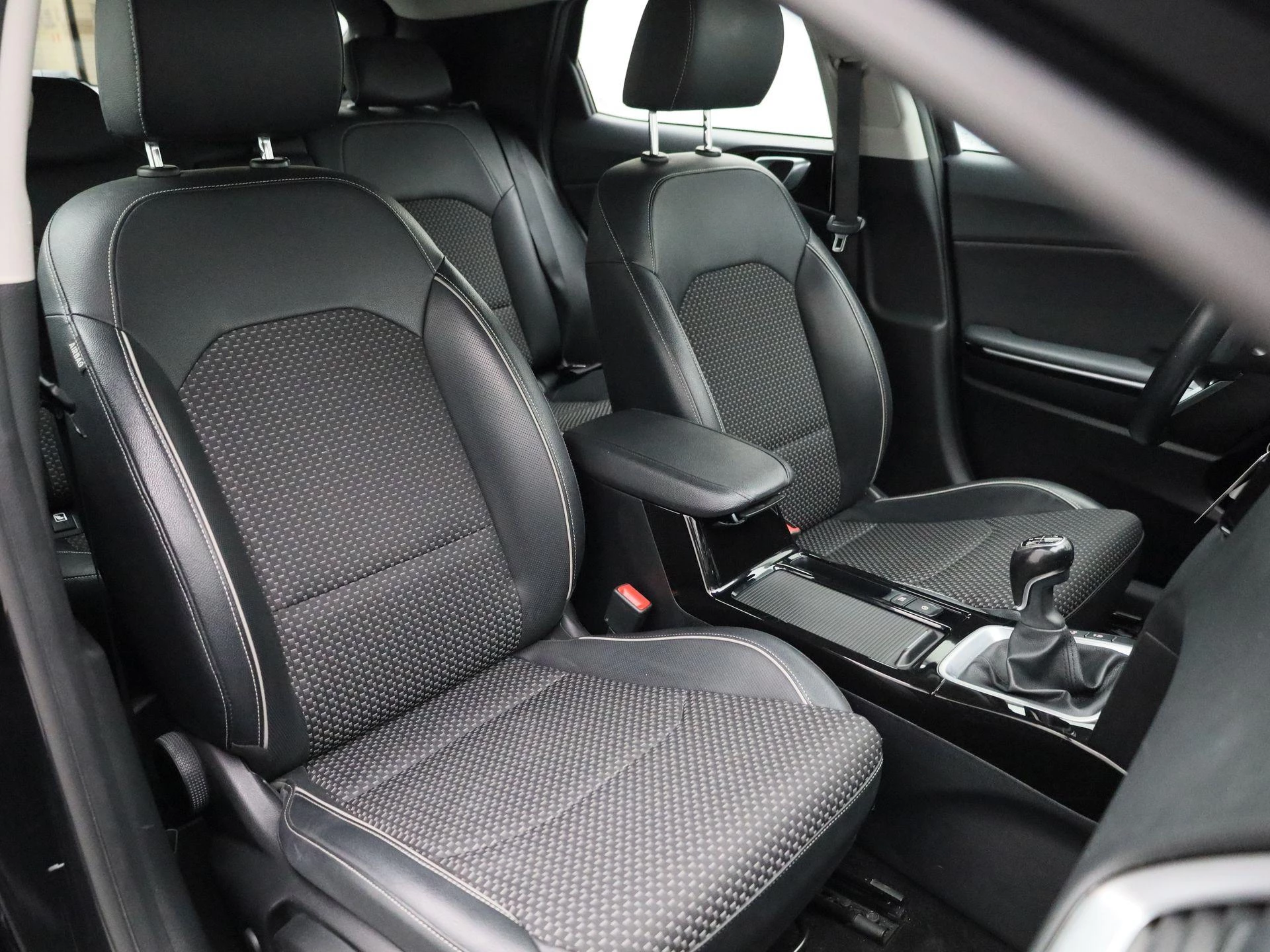 Kia-XCeed-image-15