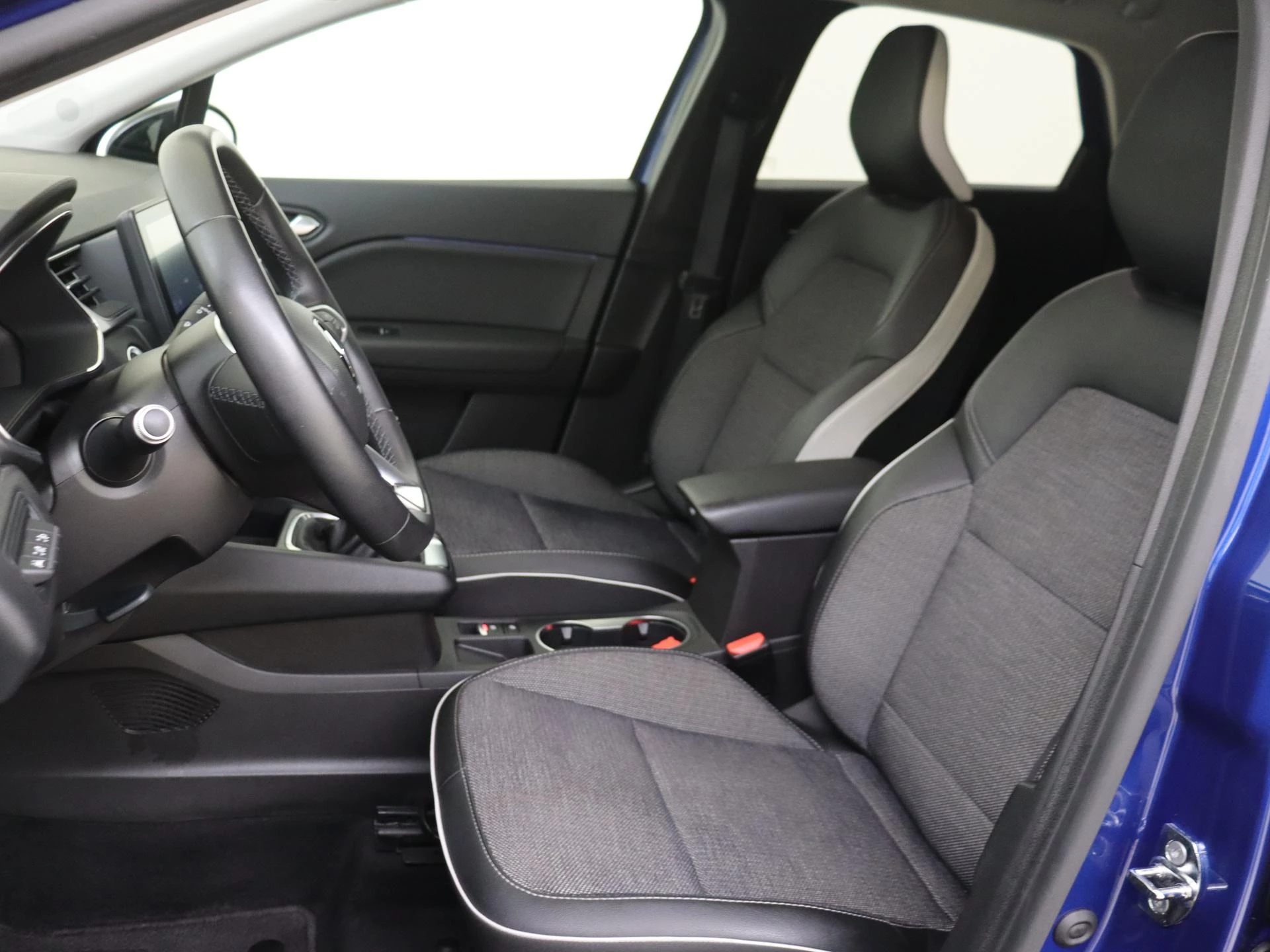 Renault-Captur-image-10