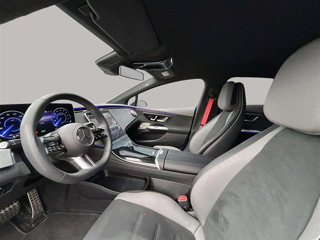 Mercedes-Benz-EQE-image-9