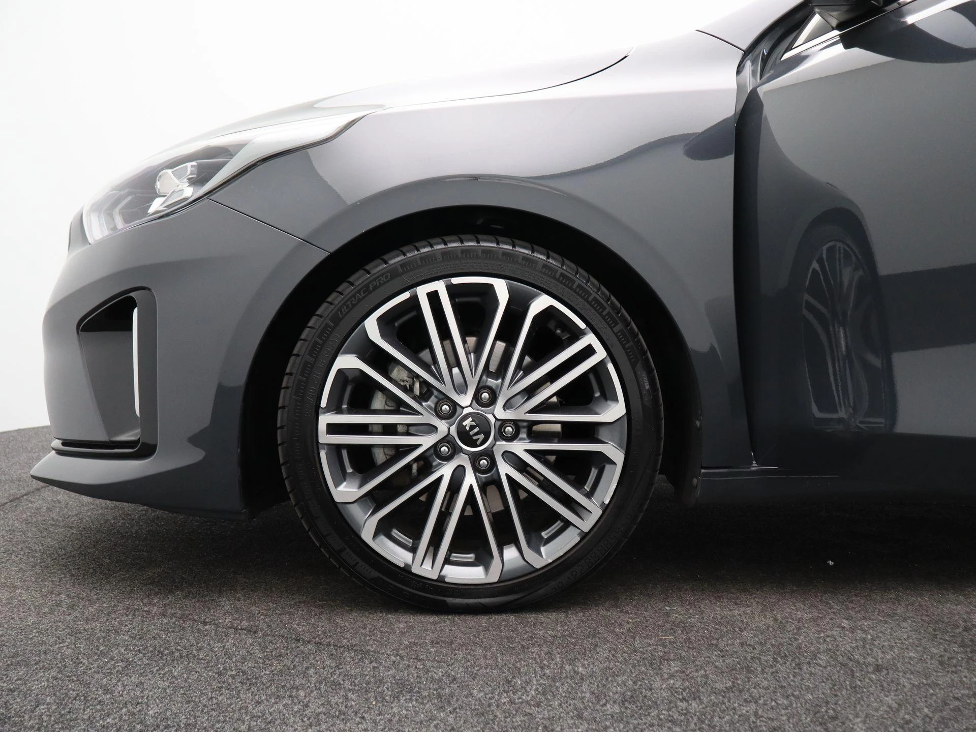 Kia-Ceed Sportswagon-image-32