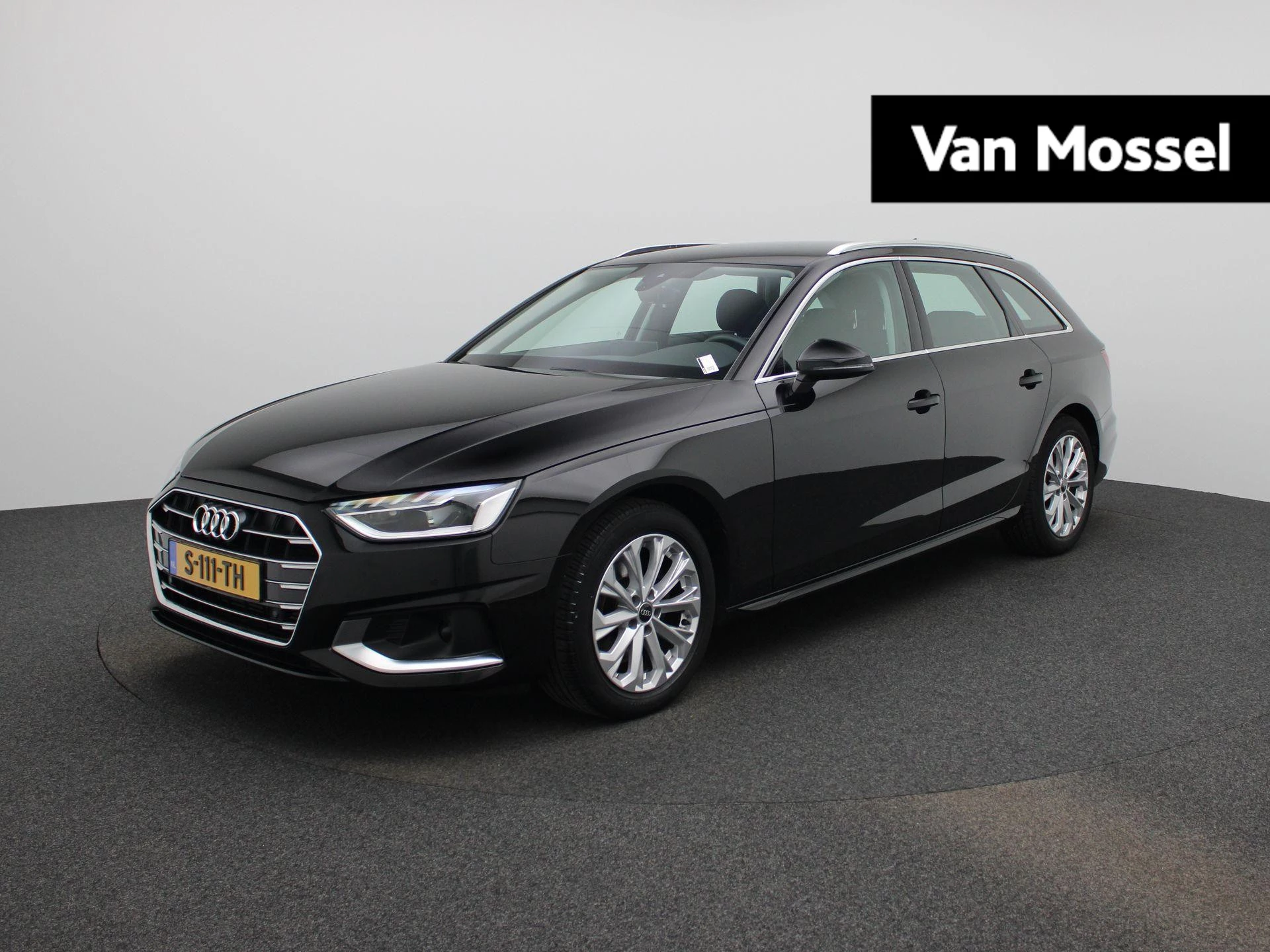Audi-A4-image-0
