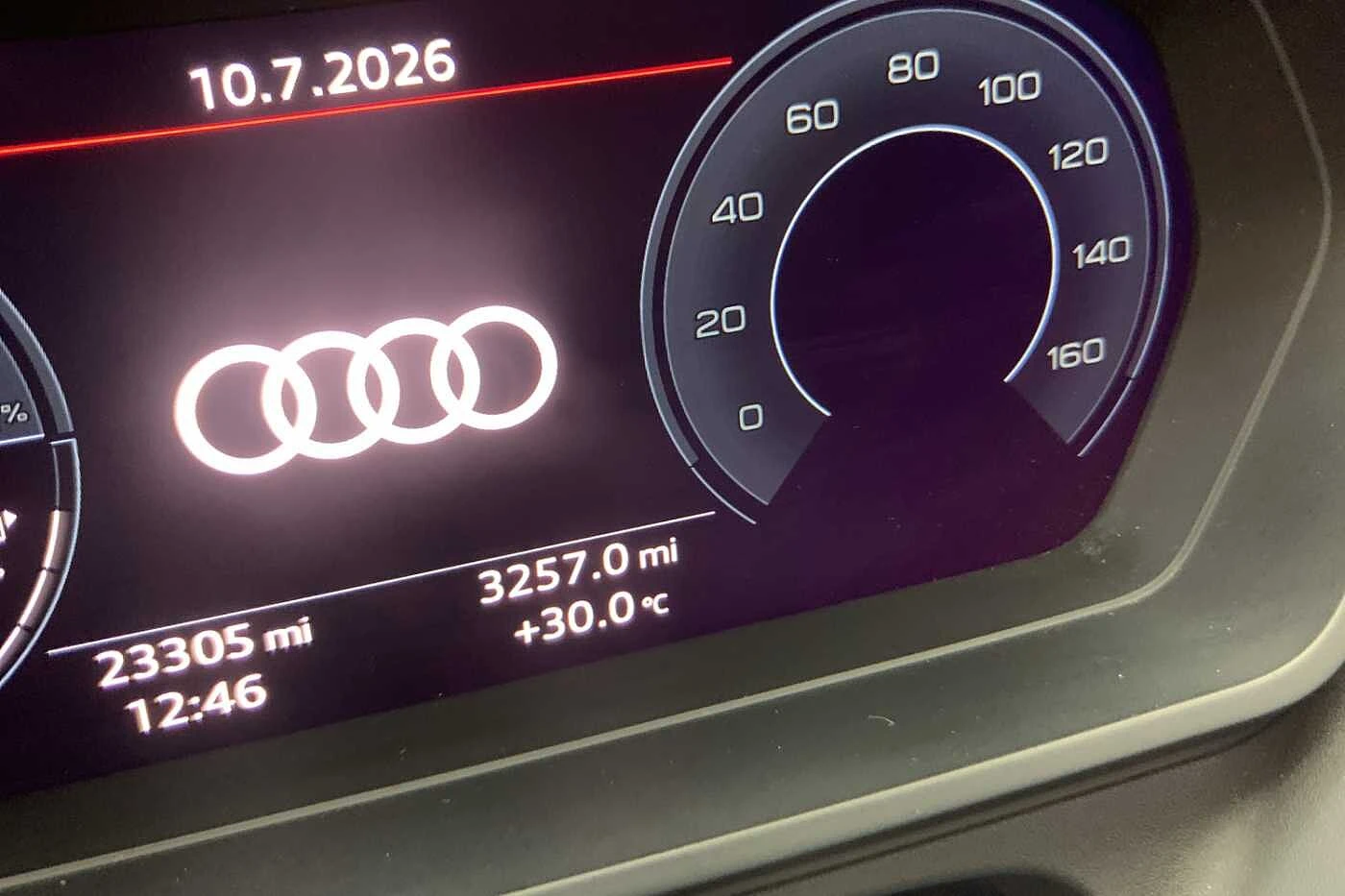 Audi-Q4 e-tron-image-12