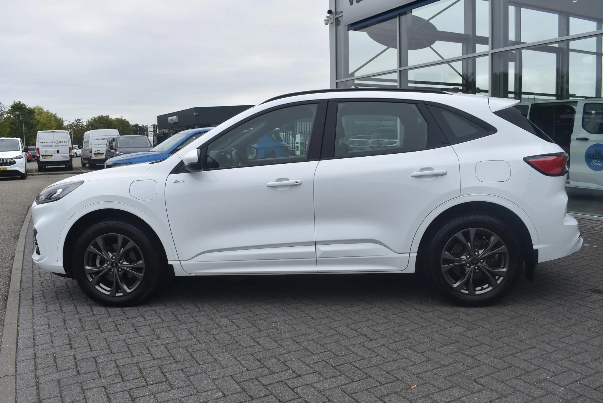 Ford-Kuga-image-7